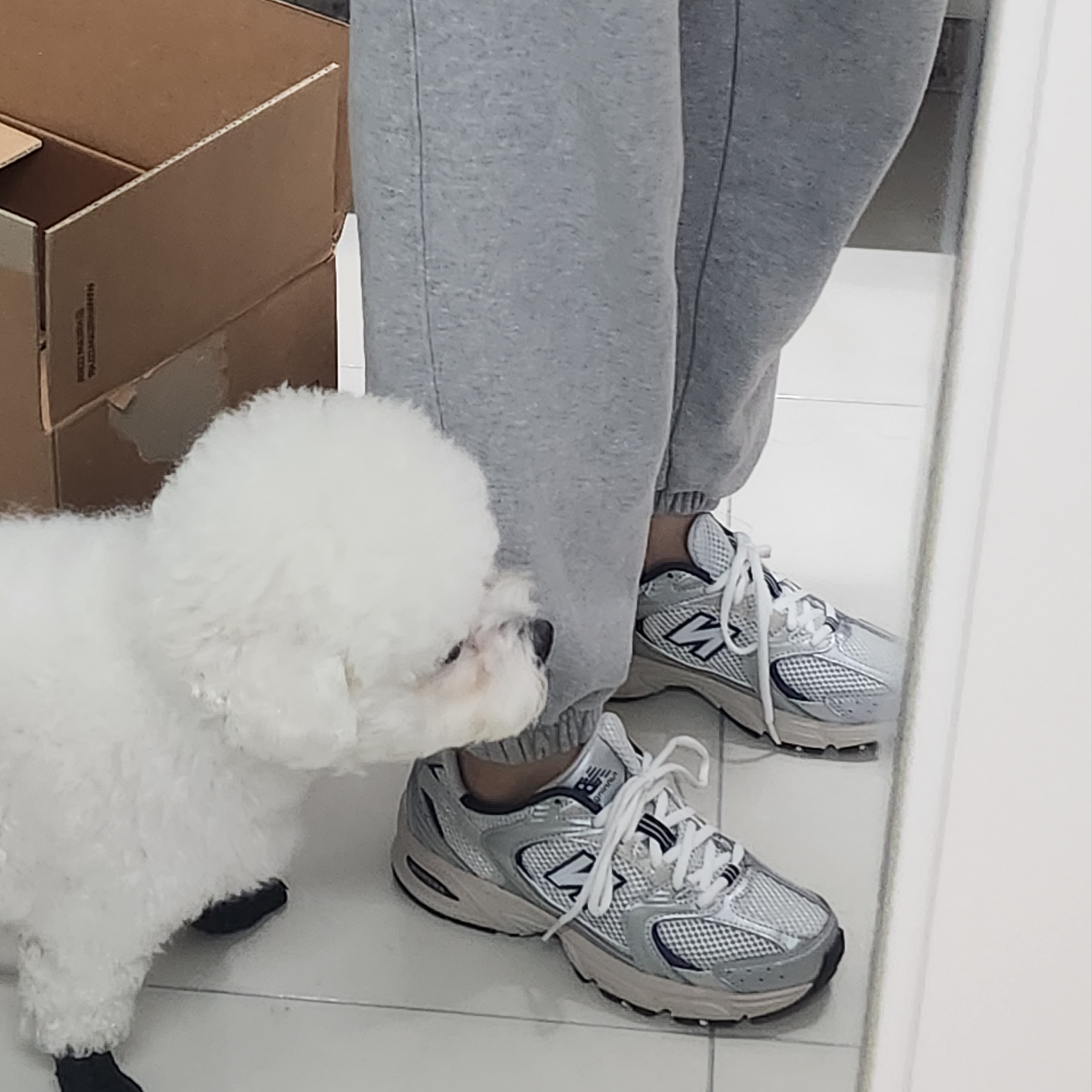 New Balance 530 Steel Grey 착용 스타일