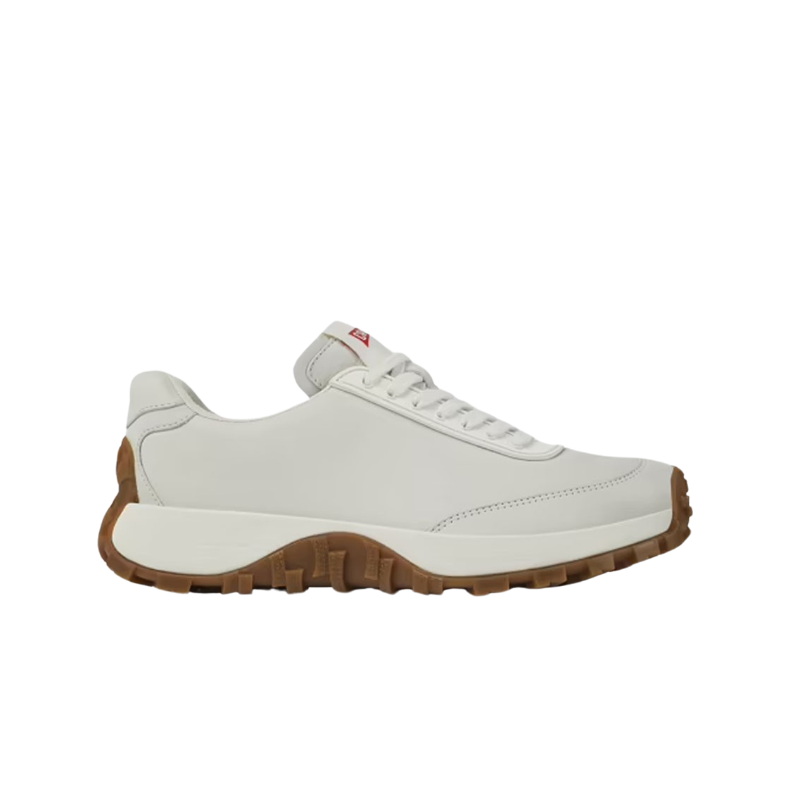 K201586-001 (W) Camper Drift Trail Vibram Sneakers White