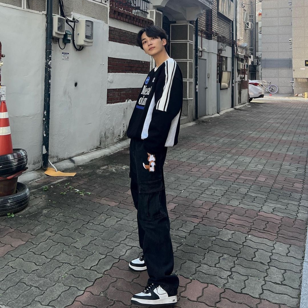 Nike Air Force 1 '07 Black White 착용 스타일 - 2