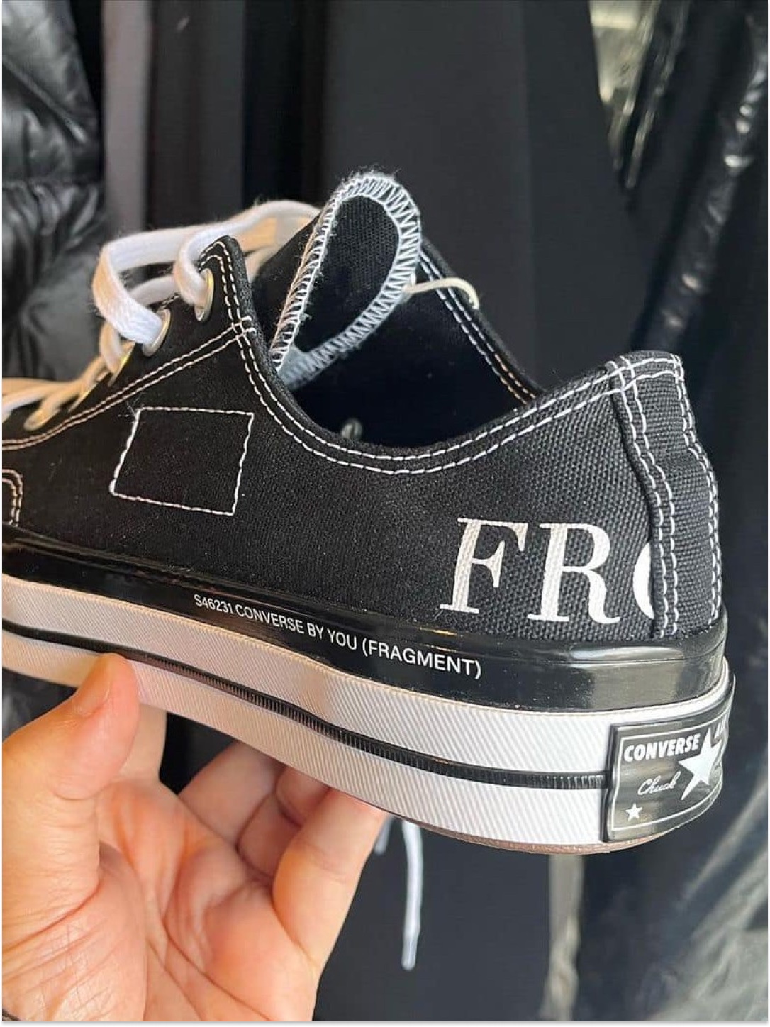 Converse x Moncler x Fragment Chuck 70 Ox Fraylor III Insignia Blue, Converse x Fragment Chuck 70 Ox Tuxedo 착용 스타일 - 4