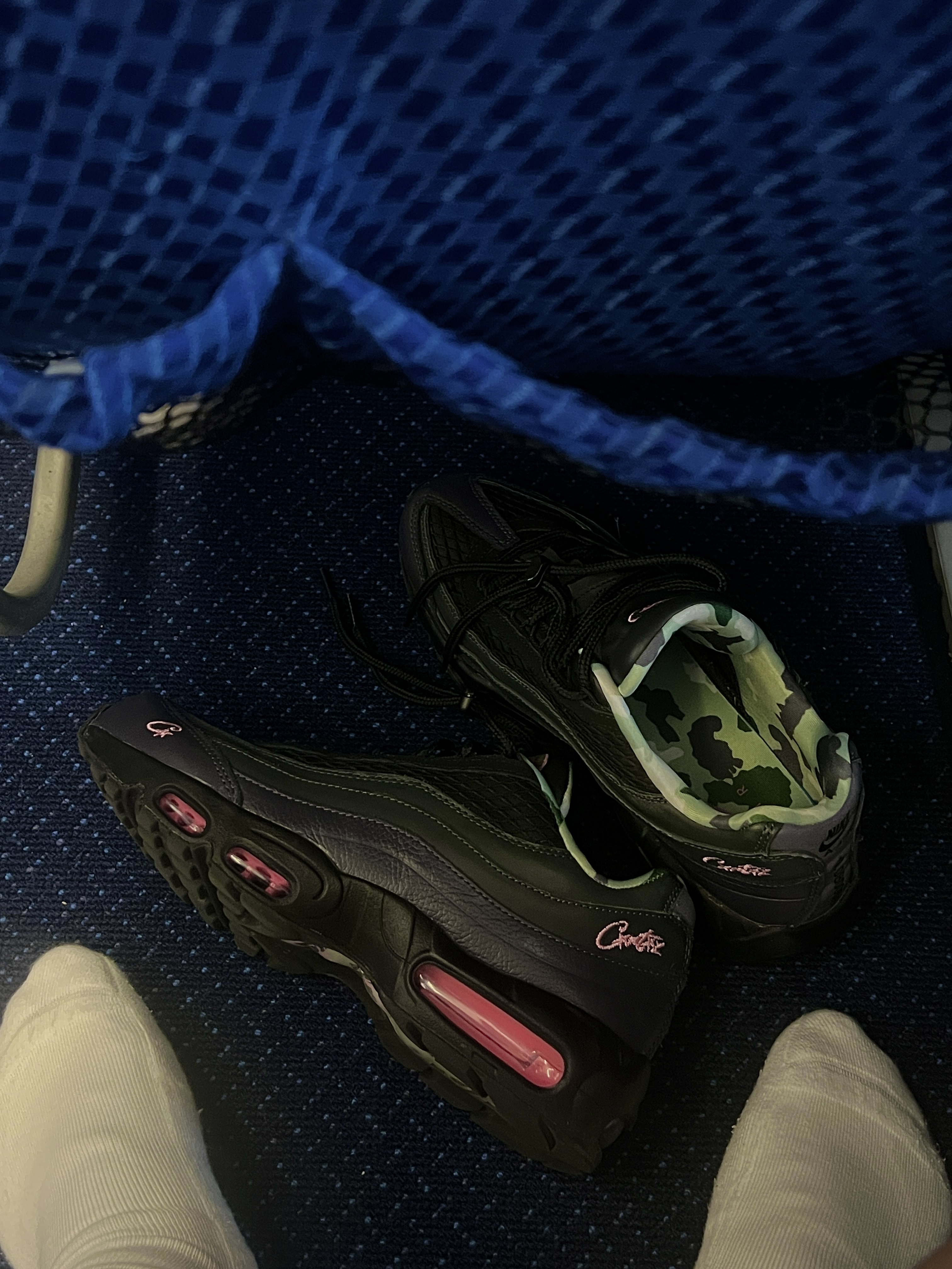 Nike x Corteiz Air Max 95 Pink Beam 착용 스타일