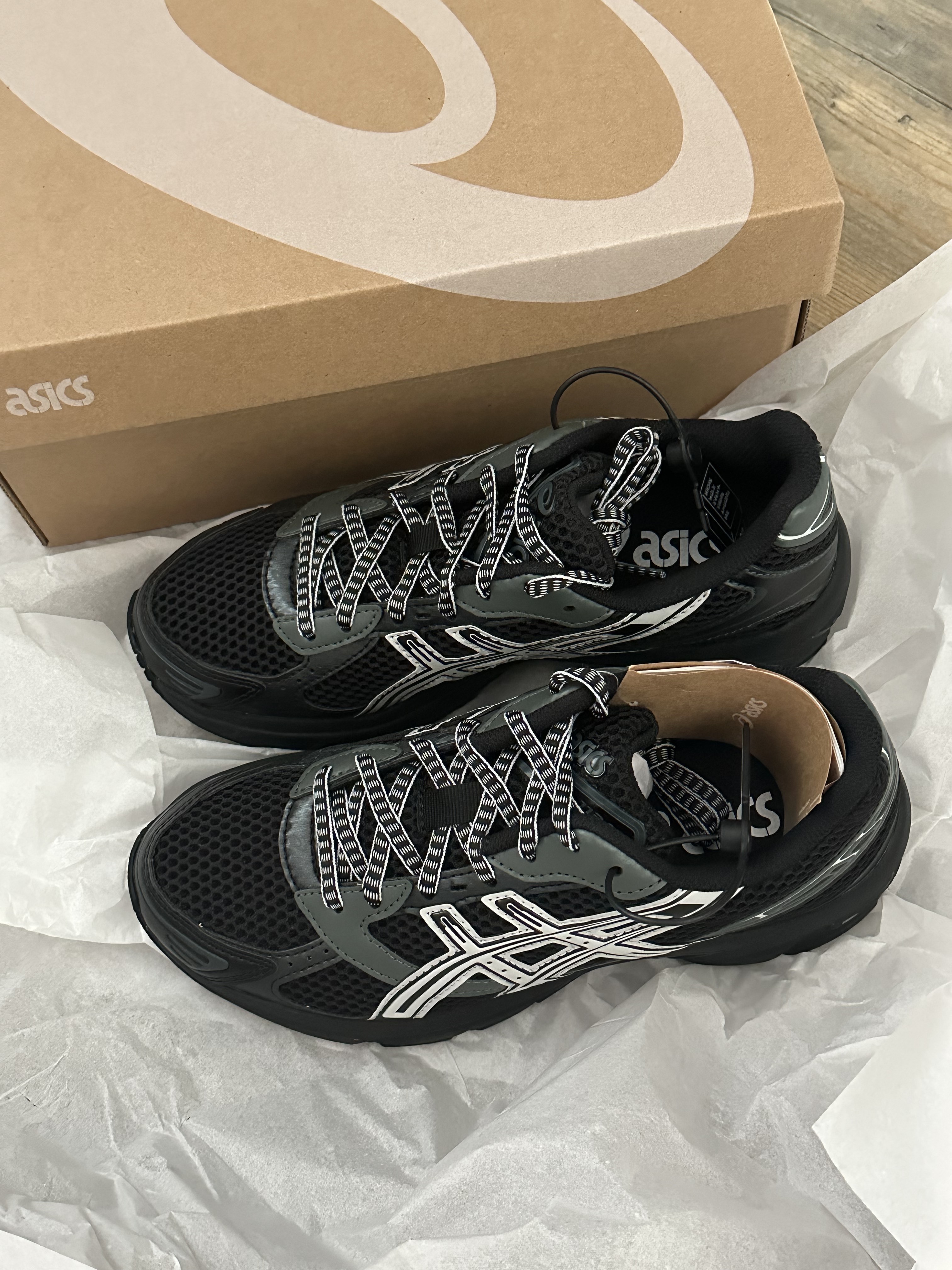 Asics Gel-1130 Black Glacier Grey - Folder Exclusive 착용 스타일 - 1