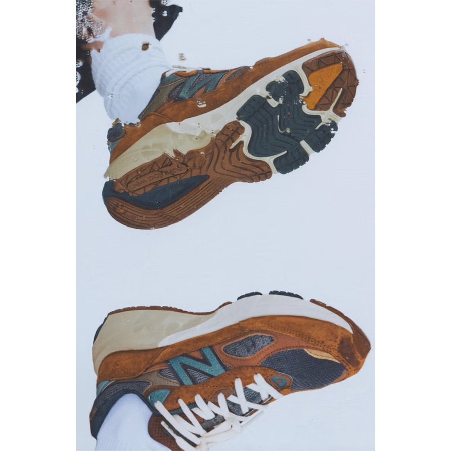 New Balance x Carhartt WIP 990v6 Made in USA Hamilton Brown Military Green 착용 스타일 - 4