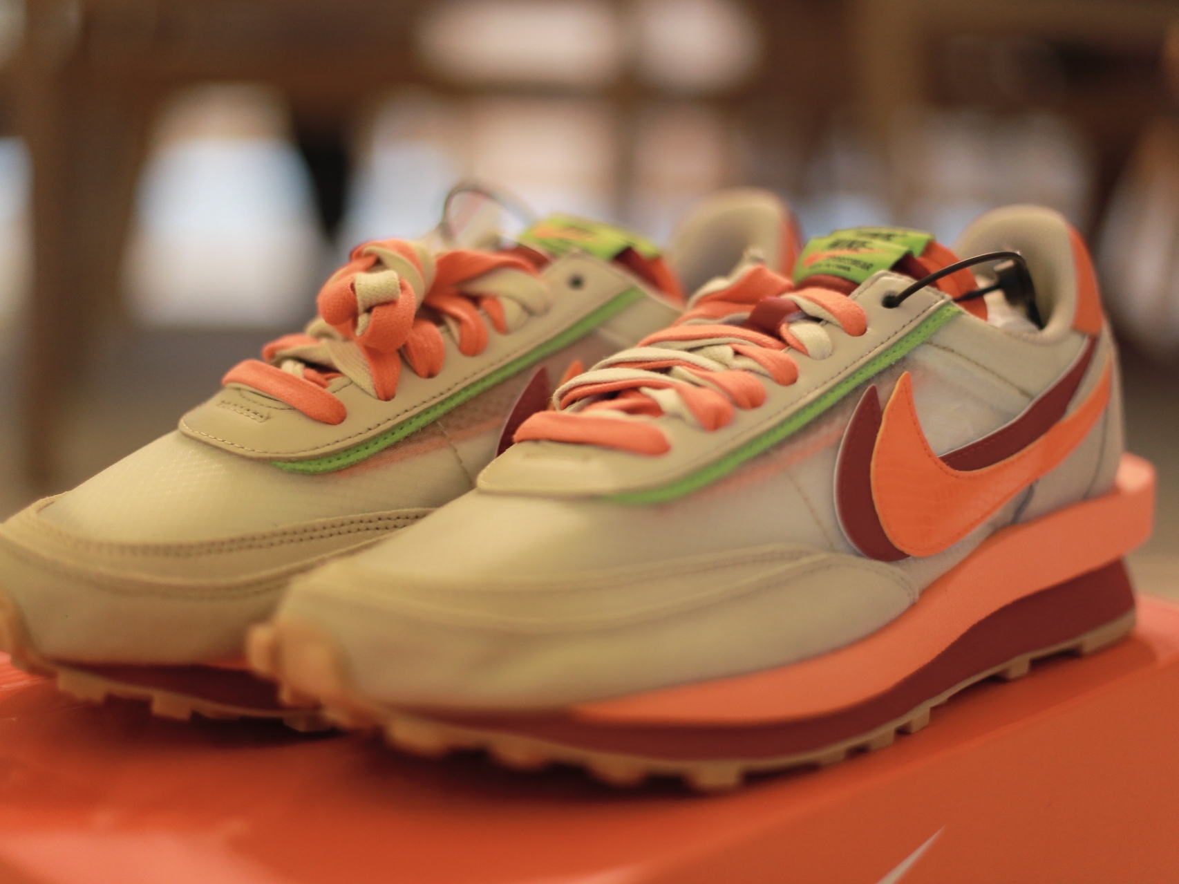 Nike x Sacai x Clot LDWaffle Orange Blaze 착용 스타일 - 2