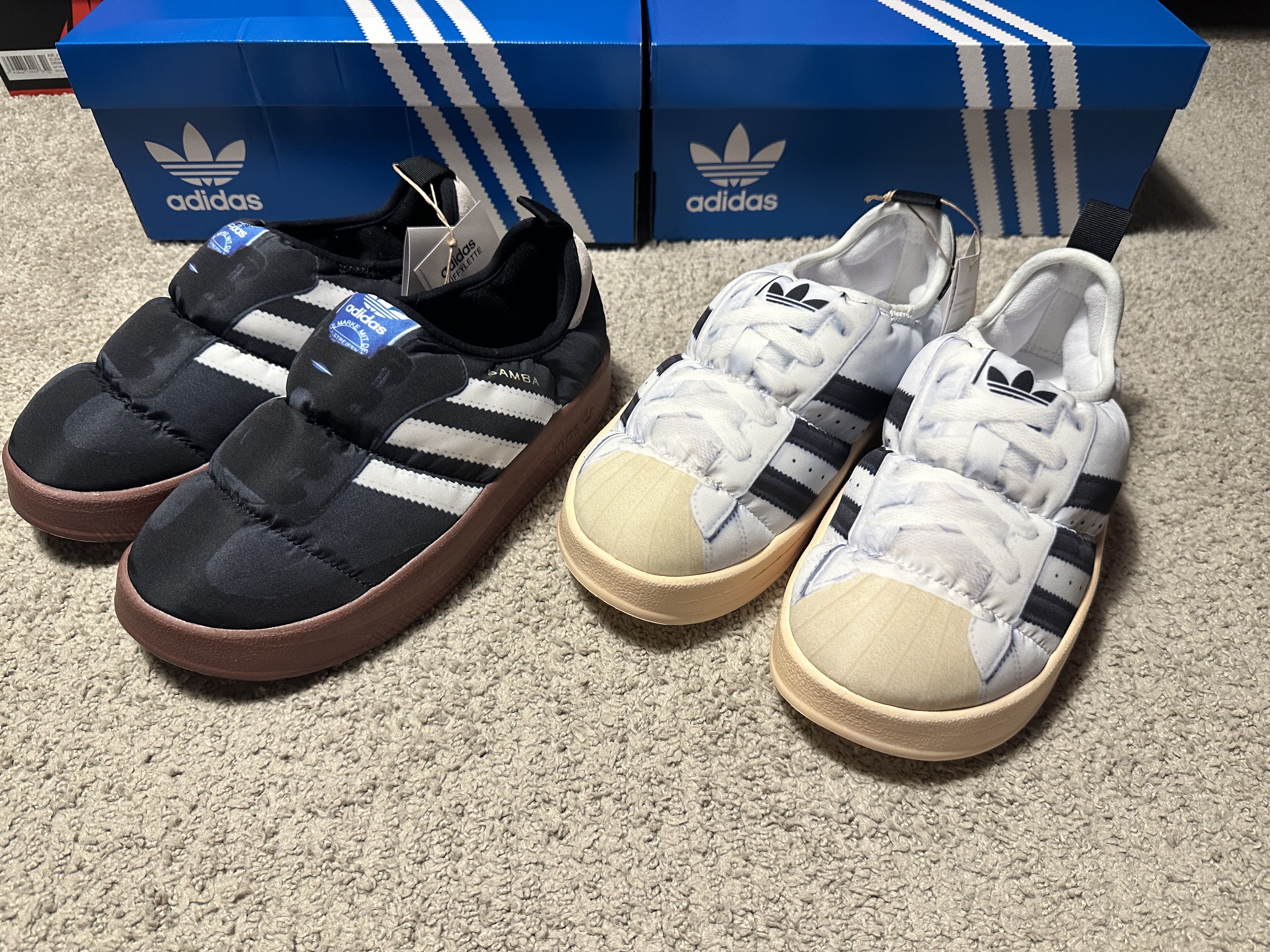 Adidas Puffylette Superstar Cloud White, Adidas Puffylette Samba Core Black 착용 스타일 - 1