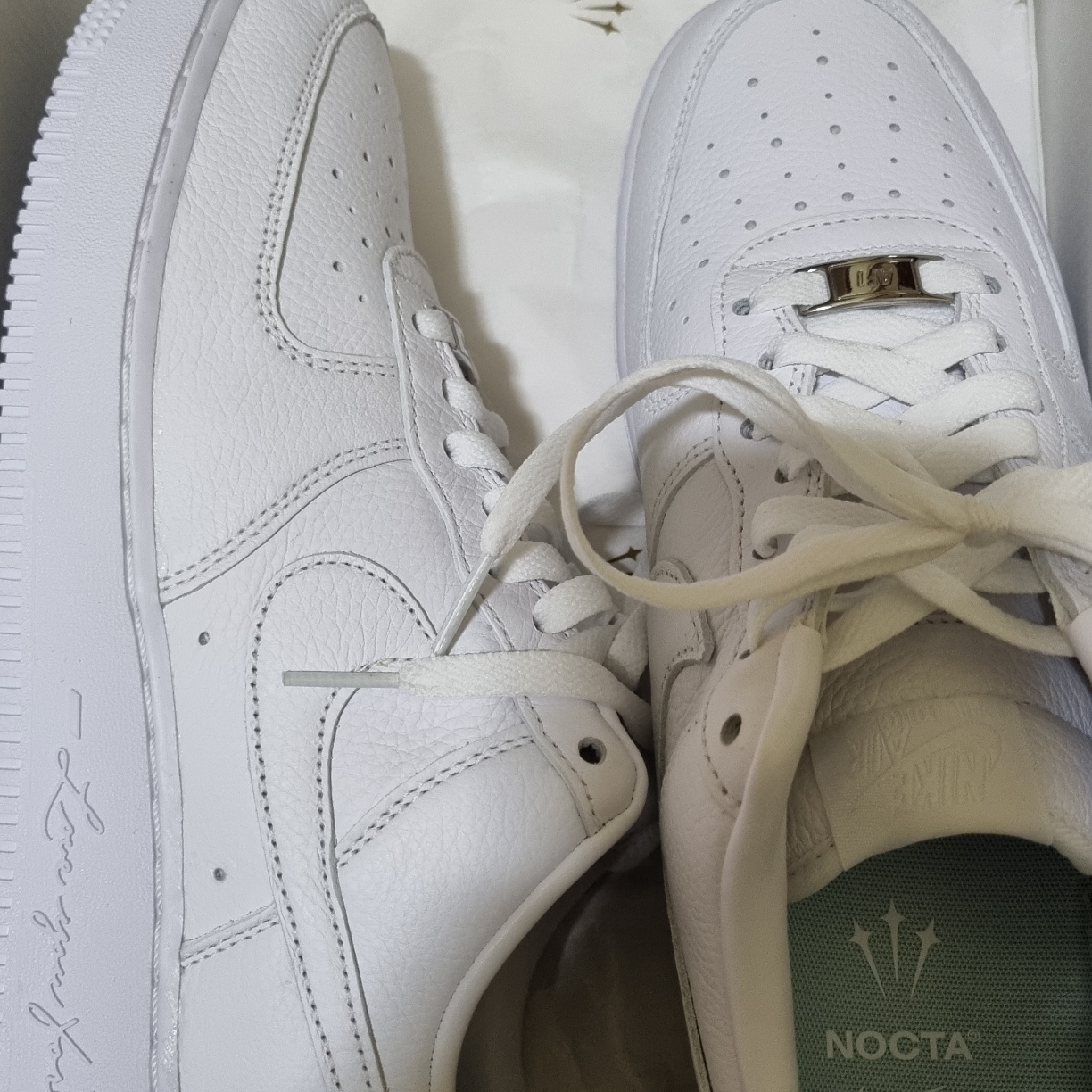 Nike x Drake Nocta Air Force 1 Low SP Certified Lover Boy White 착용 스타일