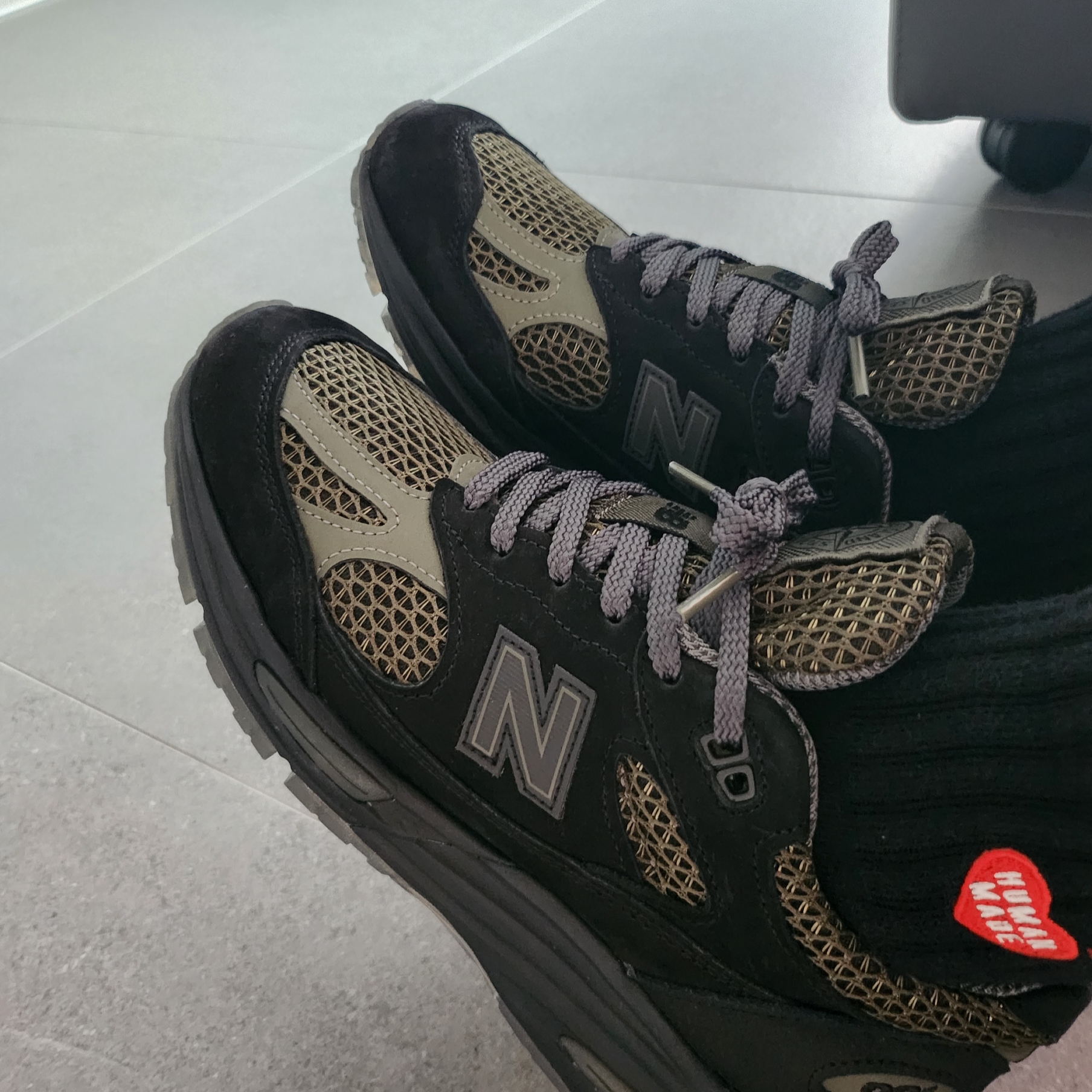 New Balance x Stone Island 991v2 Made in UK Black Olive Night 착용 스타일