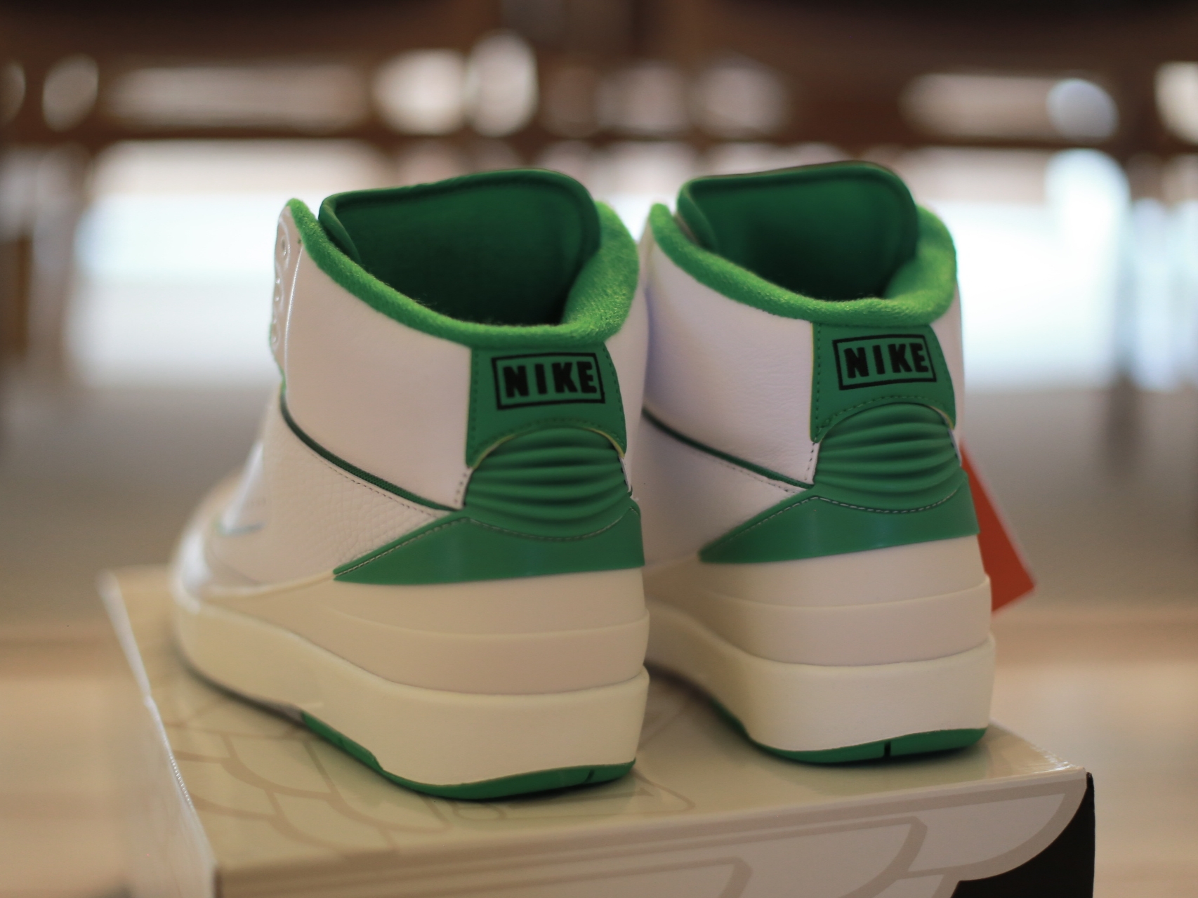 Jordan 2 Retro Lucky Green 착용 스타일 - 3