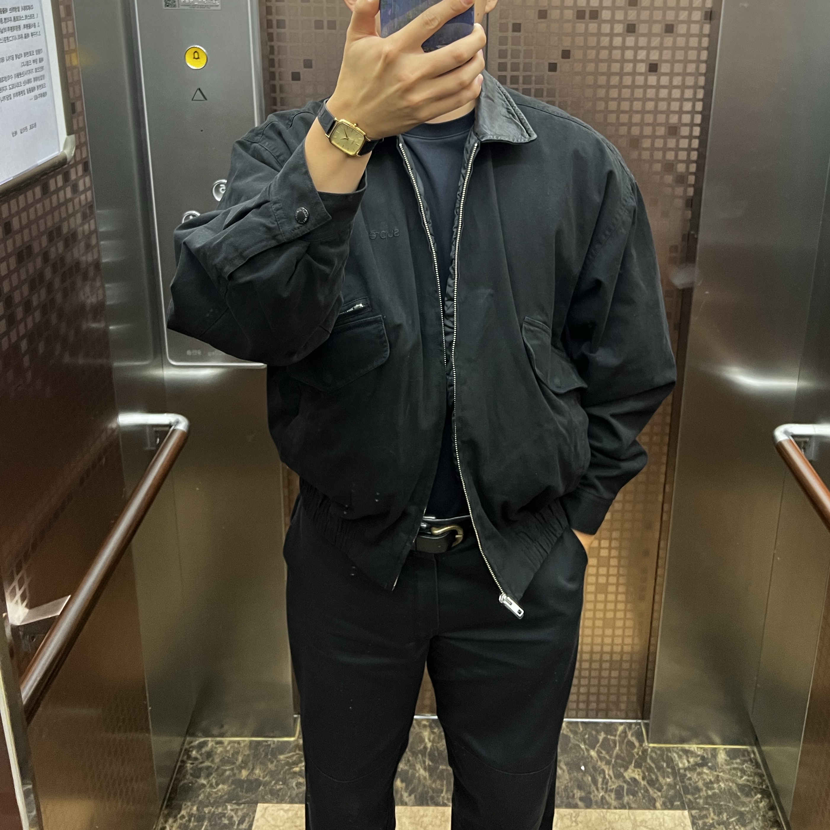 Supreme Leather Collar Utility Jacket Black - 23FW 착용 스타일