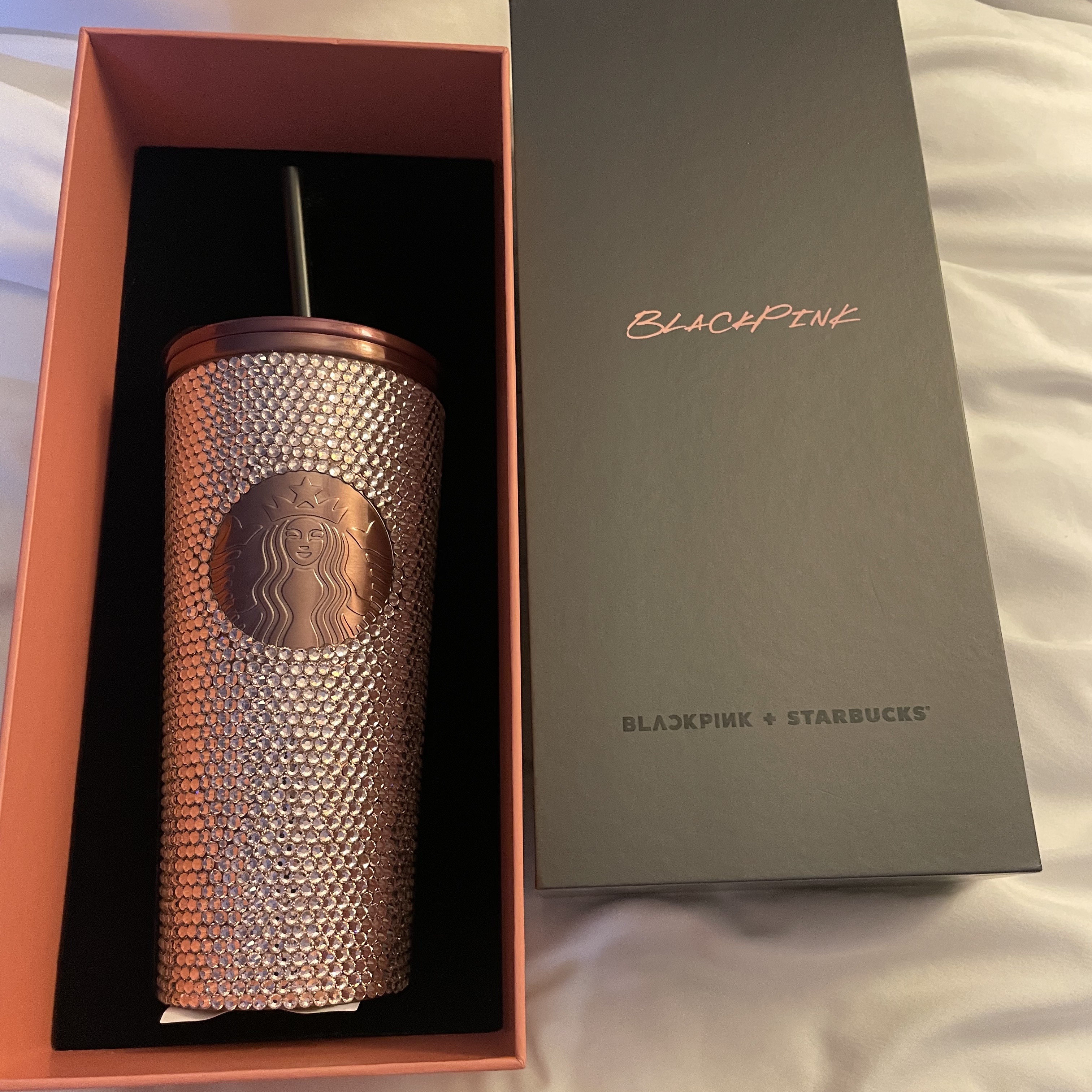 Starbucks x Blackpink SS Linestone Cold Cup 473ml 착용 스타일