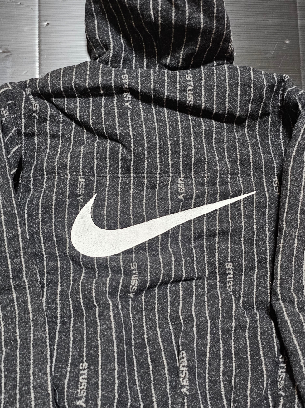 Nike x Stussy NRG Striped Wool Jacket Black (DR4023-010) 착용 스타일 - 2