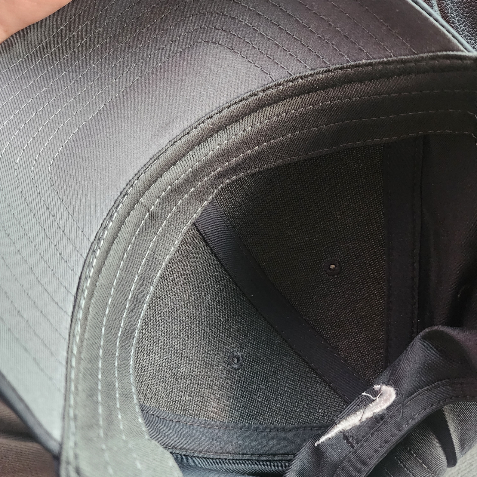 Nike Dri-Fit Legacy 91 Golf Cap Black 착용 스타일 - 2