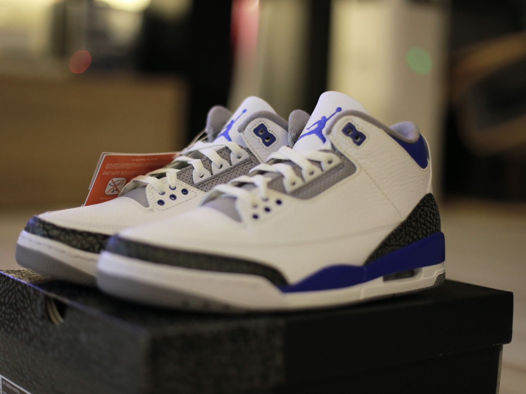 Jordan 3 Retro Dark Iris 착용 스타일 - 1