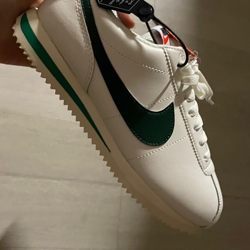 (W) Nike Cortez Gorge Green and Malachite 착용 스타일