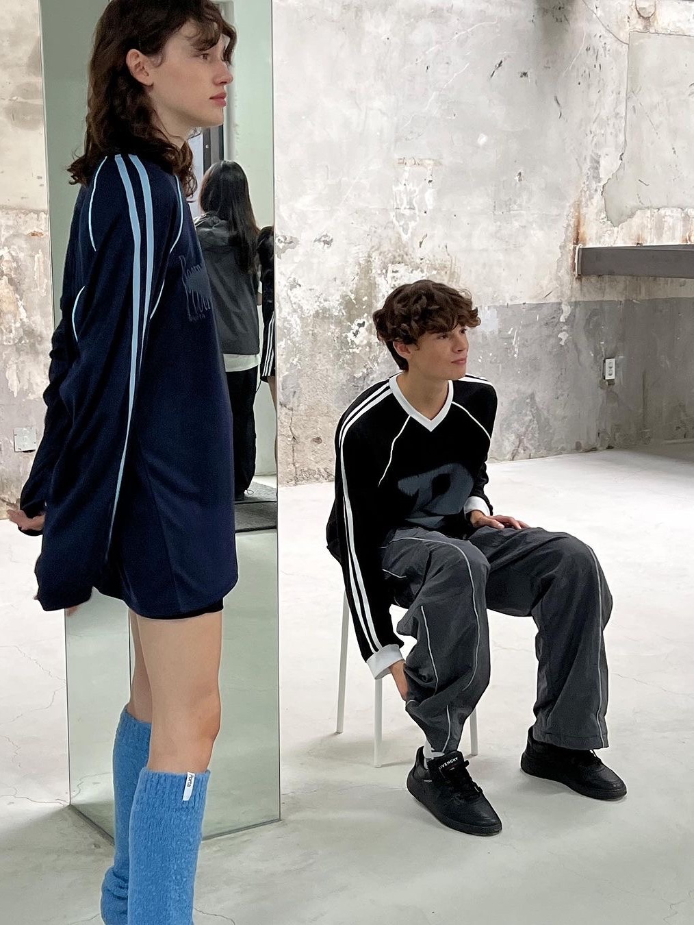 Porta Digital Piping Jersey Top Black, Porta Digital Piping Jersey Top Blue 착용 스타일