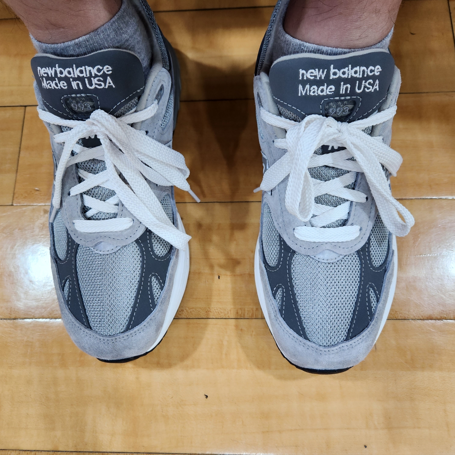 (W) New Balance 993 Made in USA Grey - B Standard 착용 스타일