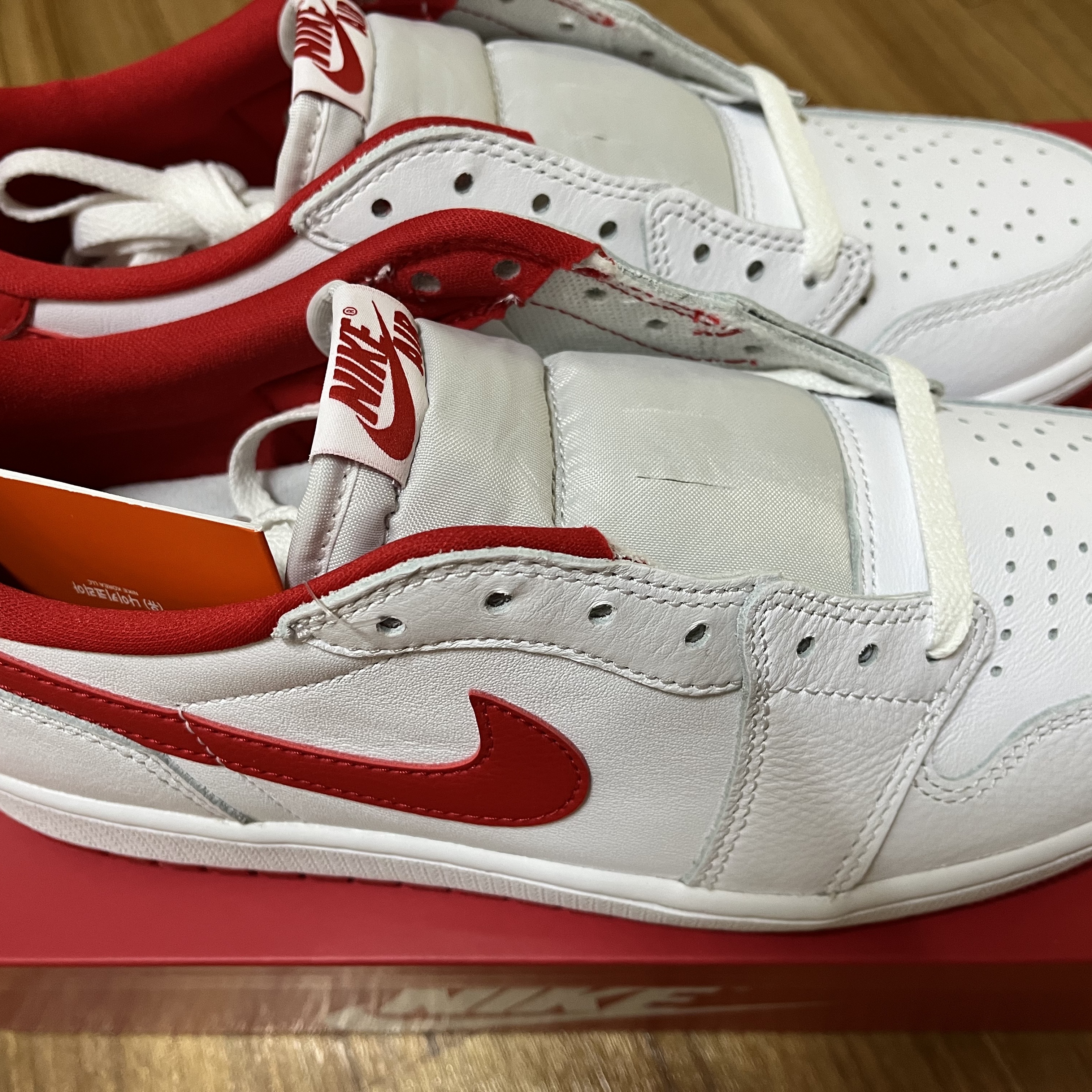Jordan 1 Retro Low OG University Red 착용 스타일