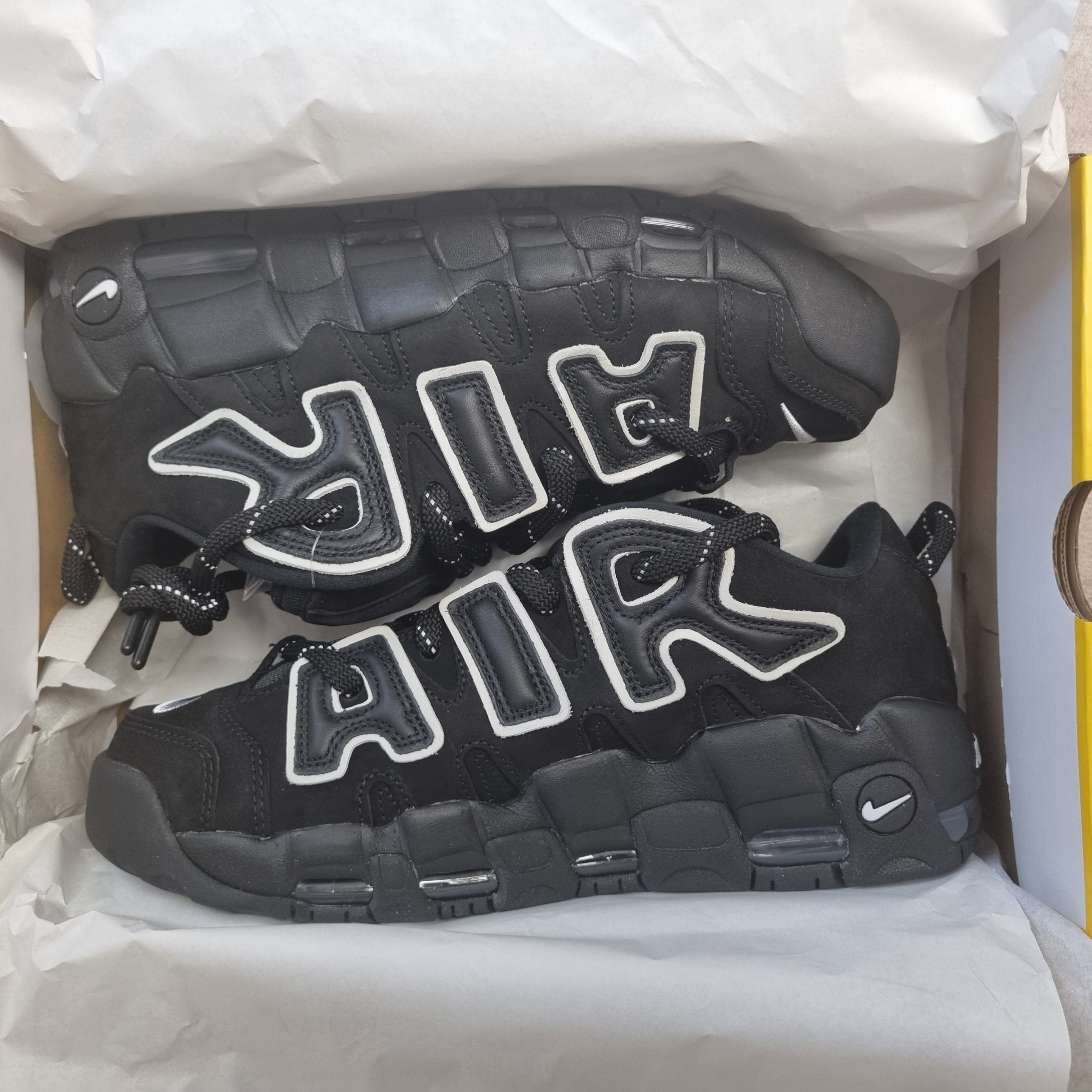 Nike x Ambush Air More Uptempo Low Black and White 착용 스타일