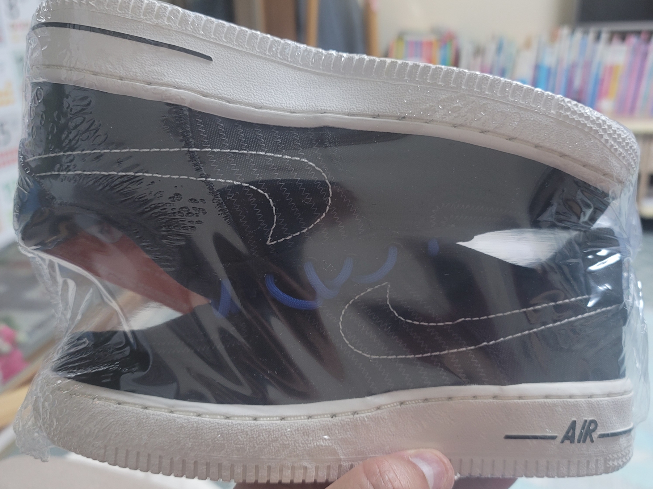 (GS) Nike Air Force 1 LV8 3 Black Sail 착용 스타일