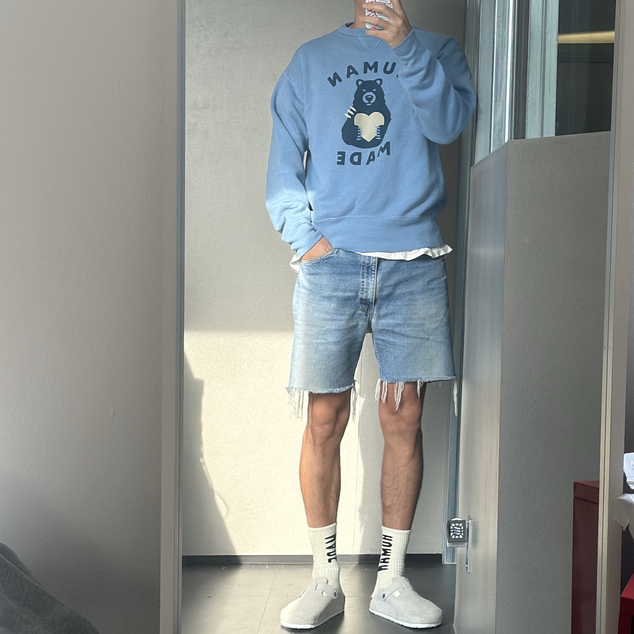 Human Made Tsuriami Sweatshirt #3 Blue, Human Made HM Logo Socks White 착용 스타일