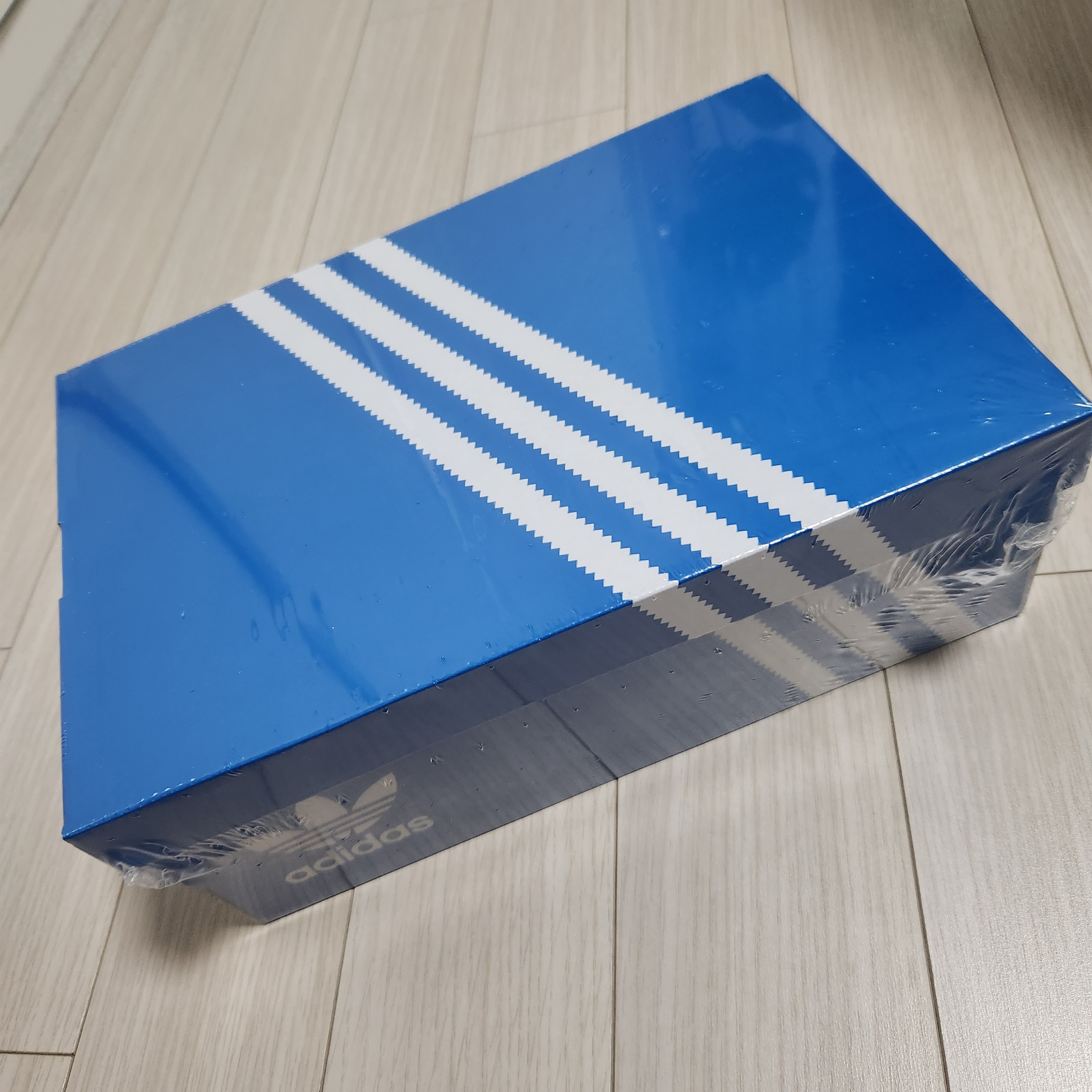 Adidas Samba OG Cloud White 착용 스타일 - 2