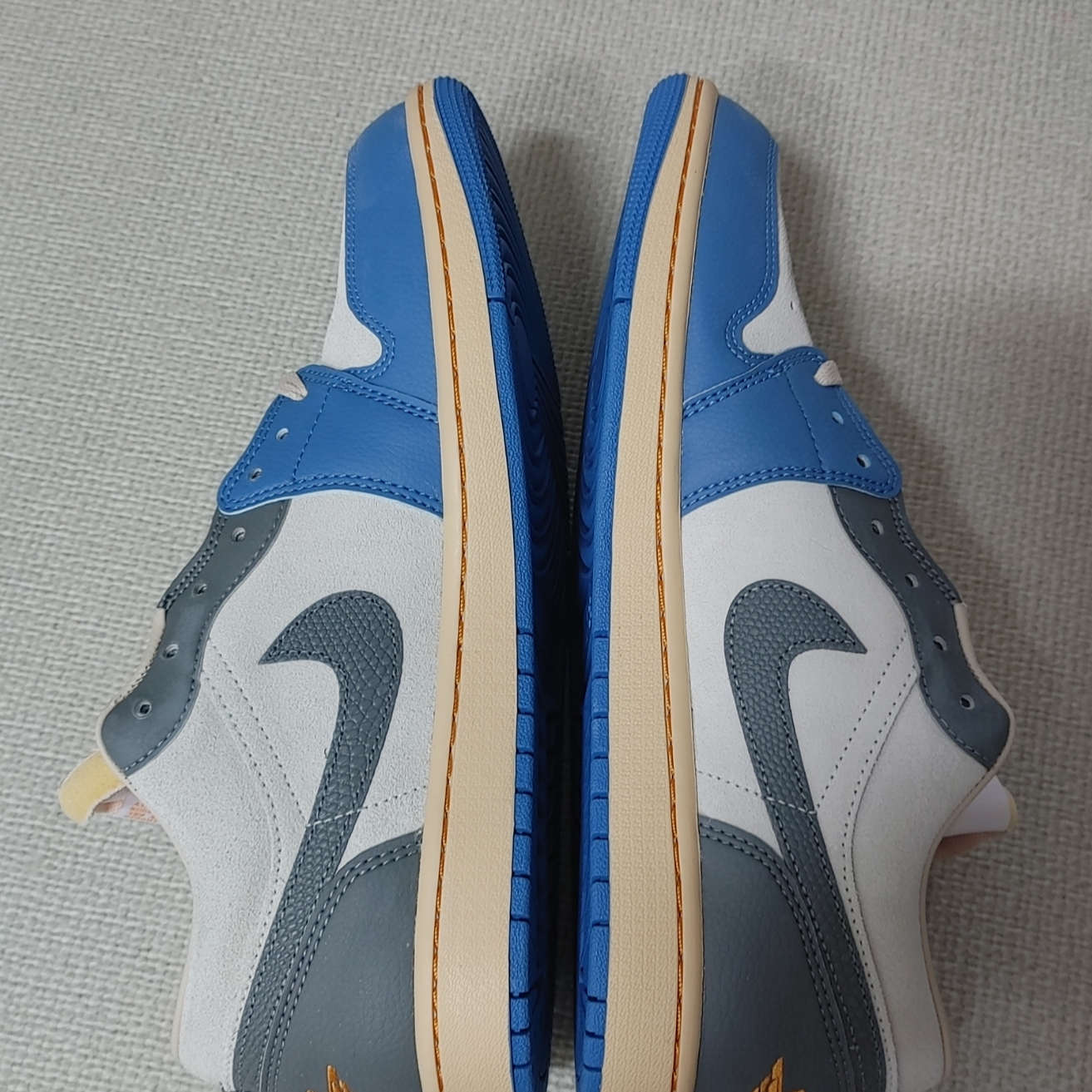 Jordan 1 Low SE Tokyo 96 착용 스타일