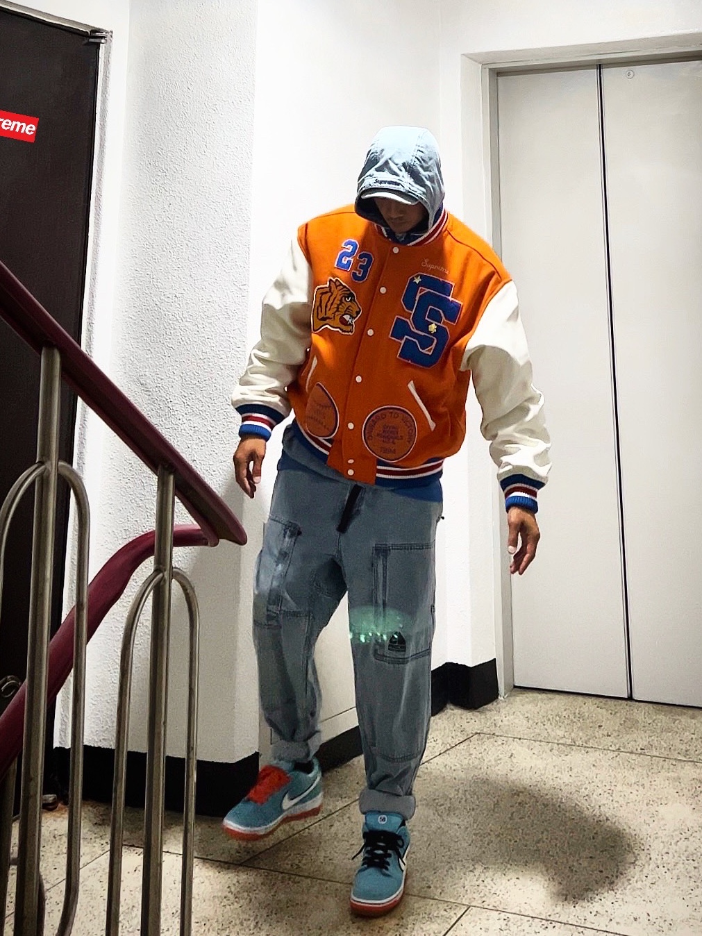 Supreme Washed Chino Twill Camp Cap Denim - 21FW, Supreme x Nike ACG Denim Pullover Washed Blue - 22FW 착용 스타일 - 2