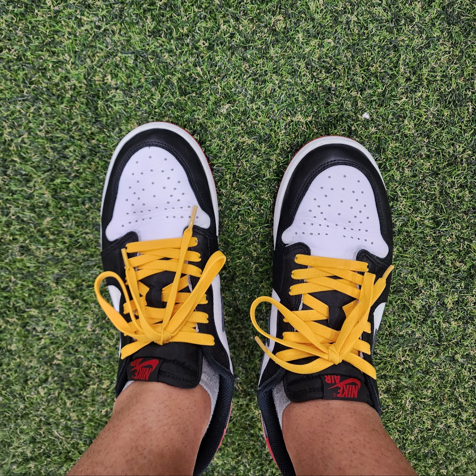 Jordan 1 Retro Low OG Black Toe 착용 스타일