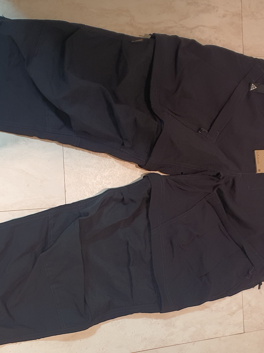 Nike ACG Smith Summit Cargo Pants Black - Asia 착용 스타일 - 4