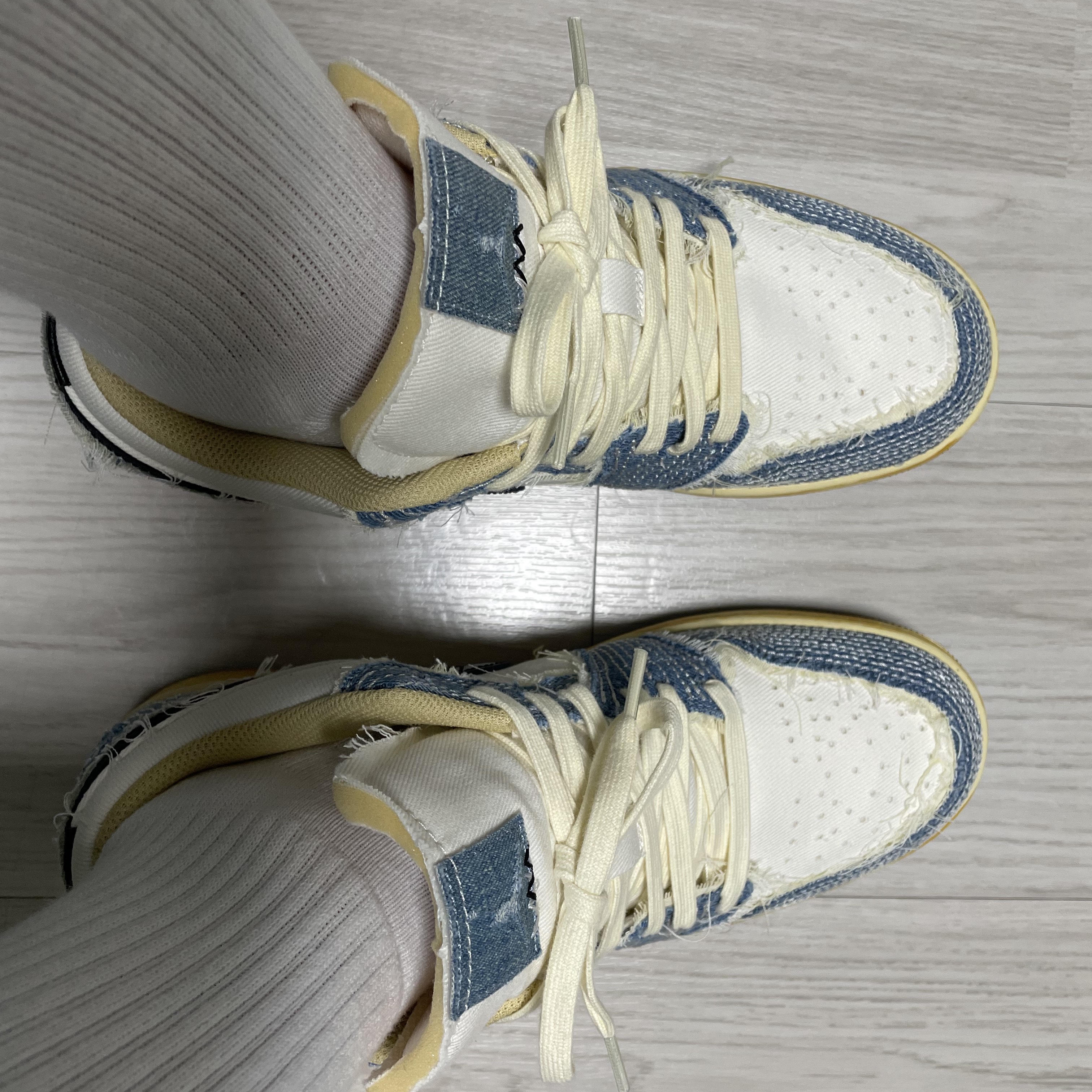 Jordan 1 Low World Make Japan 착용 스타일 - 2