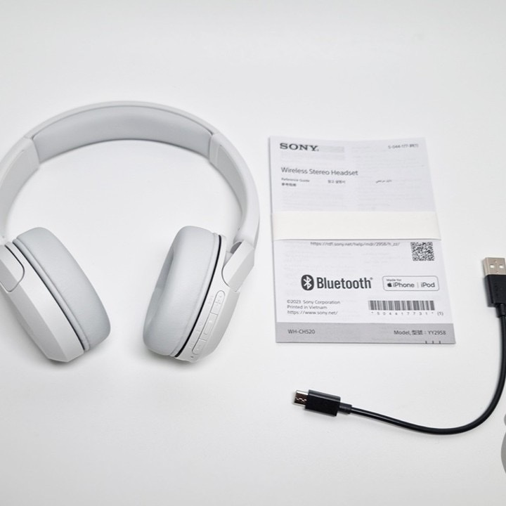 Sony WH-CH520 White (Sony Korea Ver.) 착용 스타일 - 1