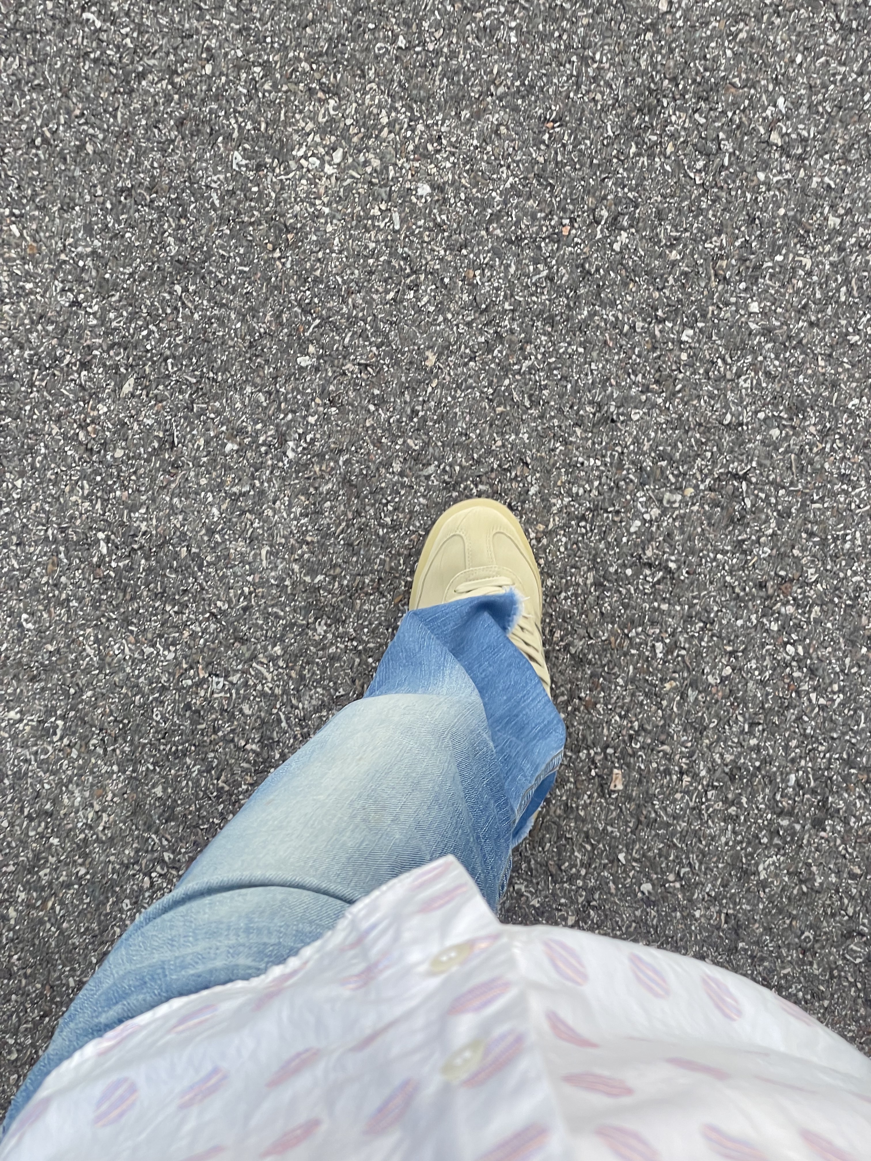 Adidas x Clarks x Ronnie Fieg 8th Street Samba Savannah, Adidas x Clarks x Ronnie Fieg 8th Street Samba Shadow Green 착용 스타일 - 4