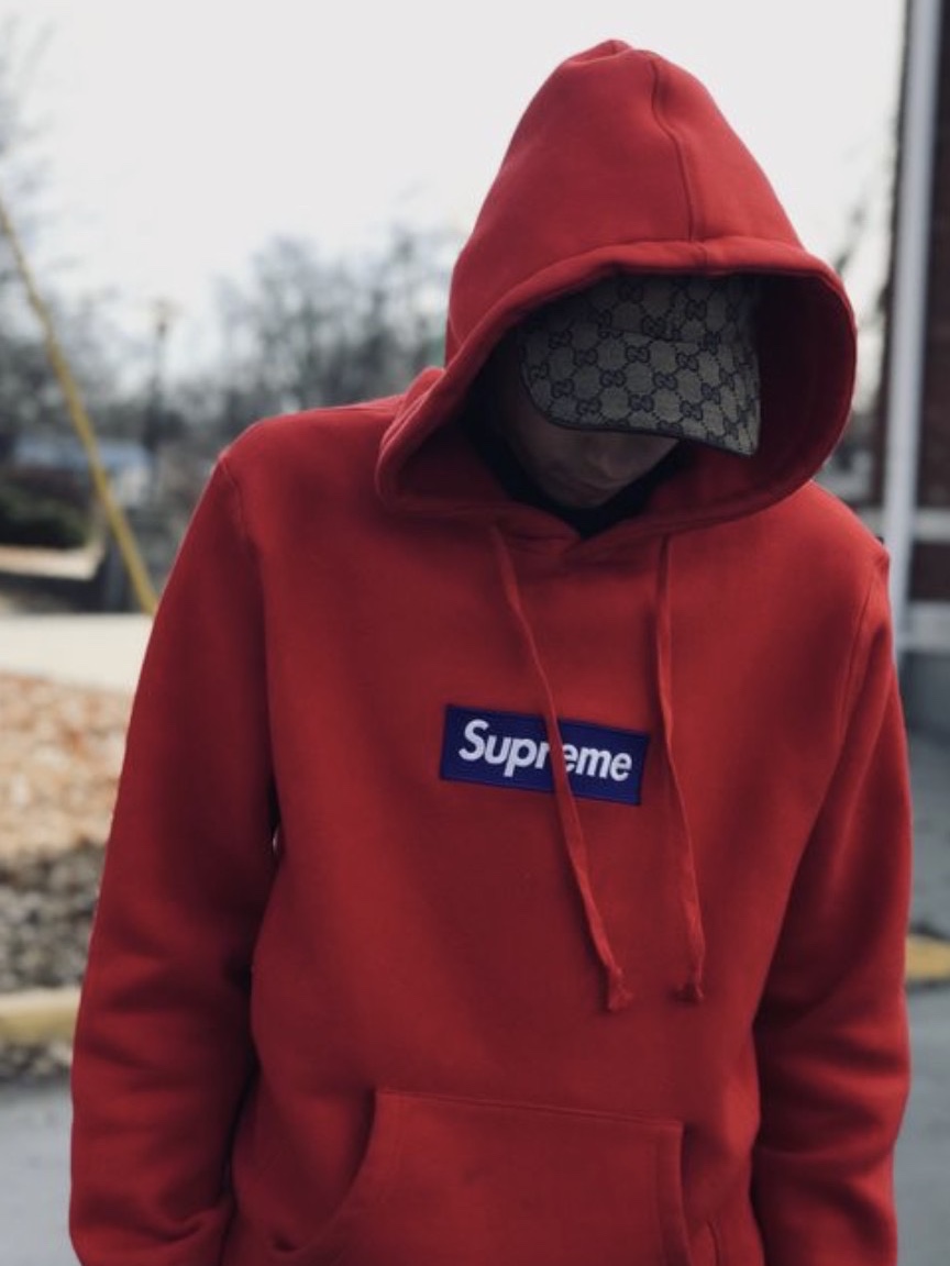 Supreme Satin Applique Hooded Sweatshirt Navy - 22FW, Supreme Satin Applique Hooded Sweatshirt Heather Grey - 22FW 착용 스타일 - 3