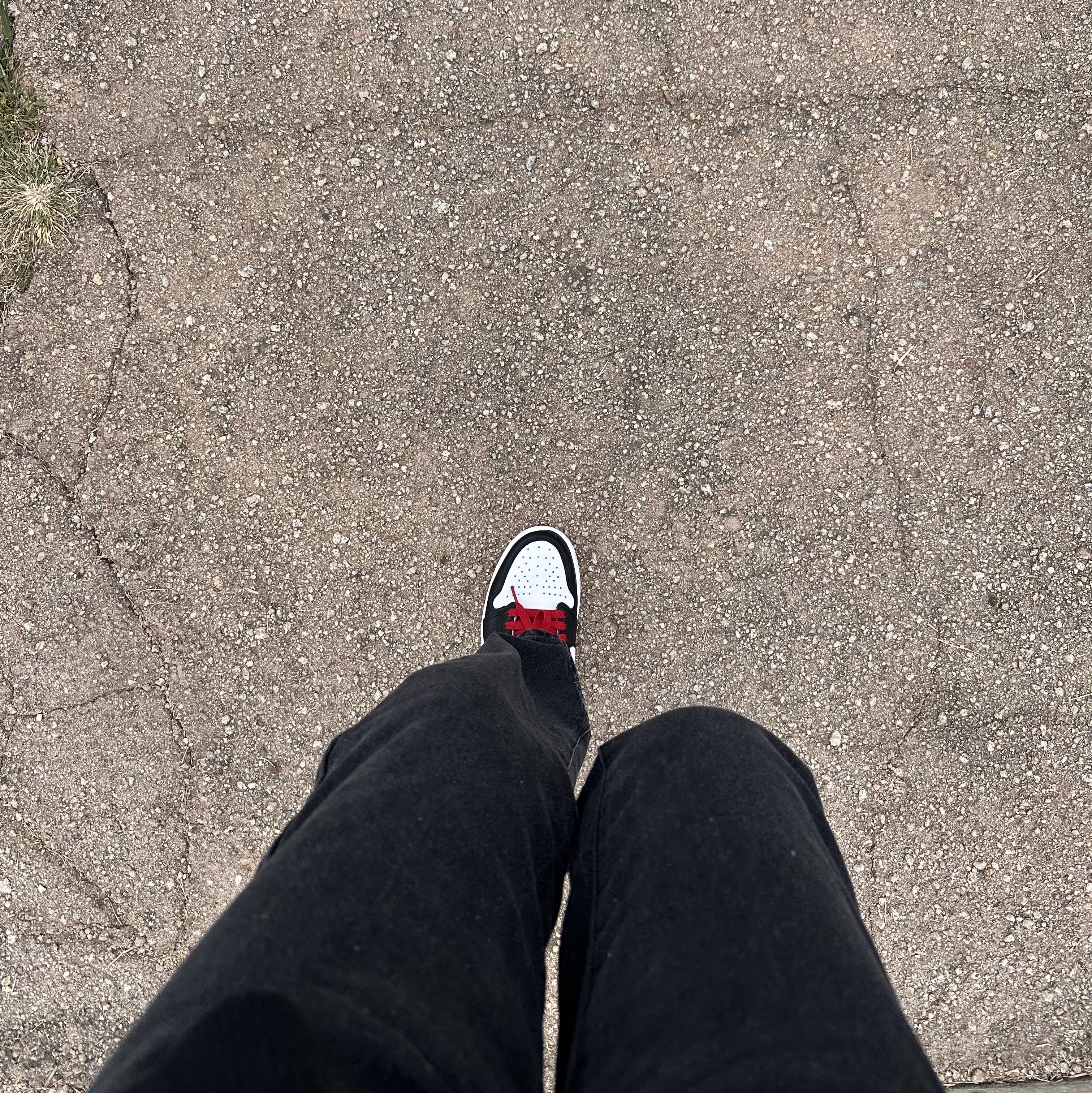 (GS) Jordan 1 Retro Low OG Black Toe 착용 스타일