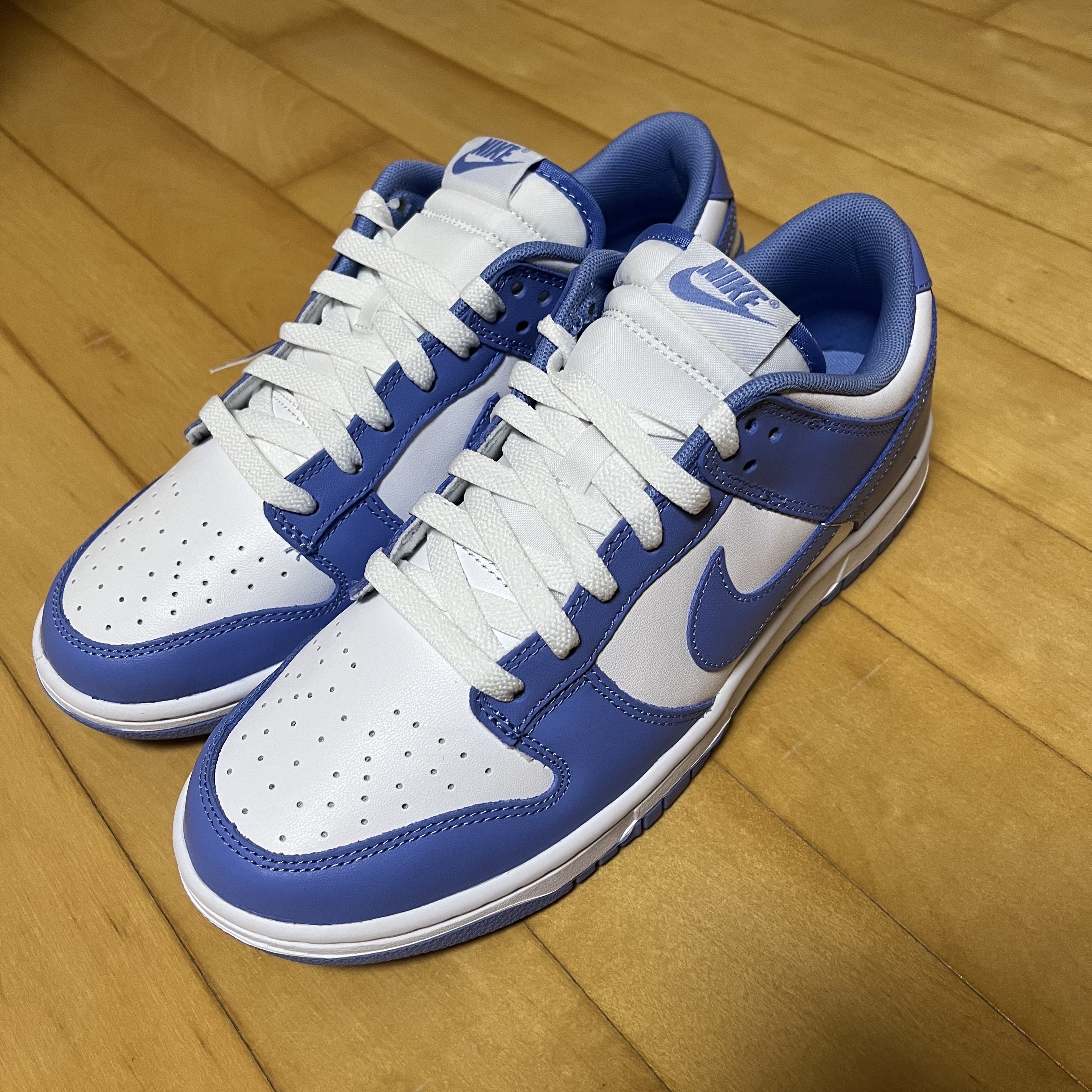 Nike Dunk Low Retro White Polar Blue 착용 스타일