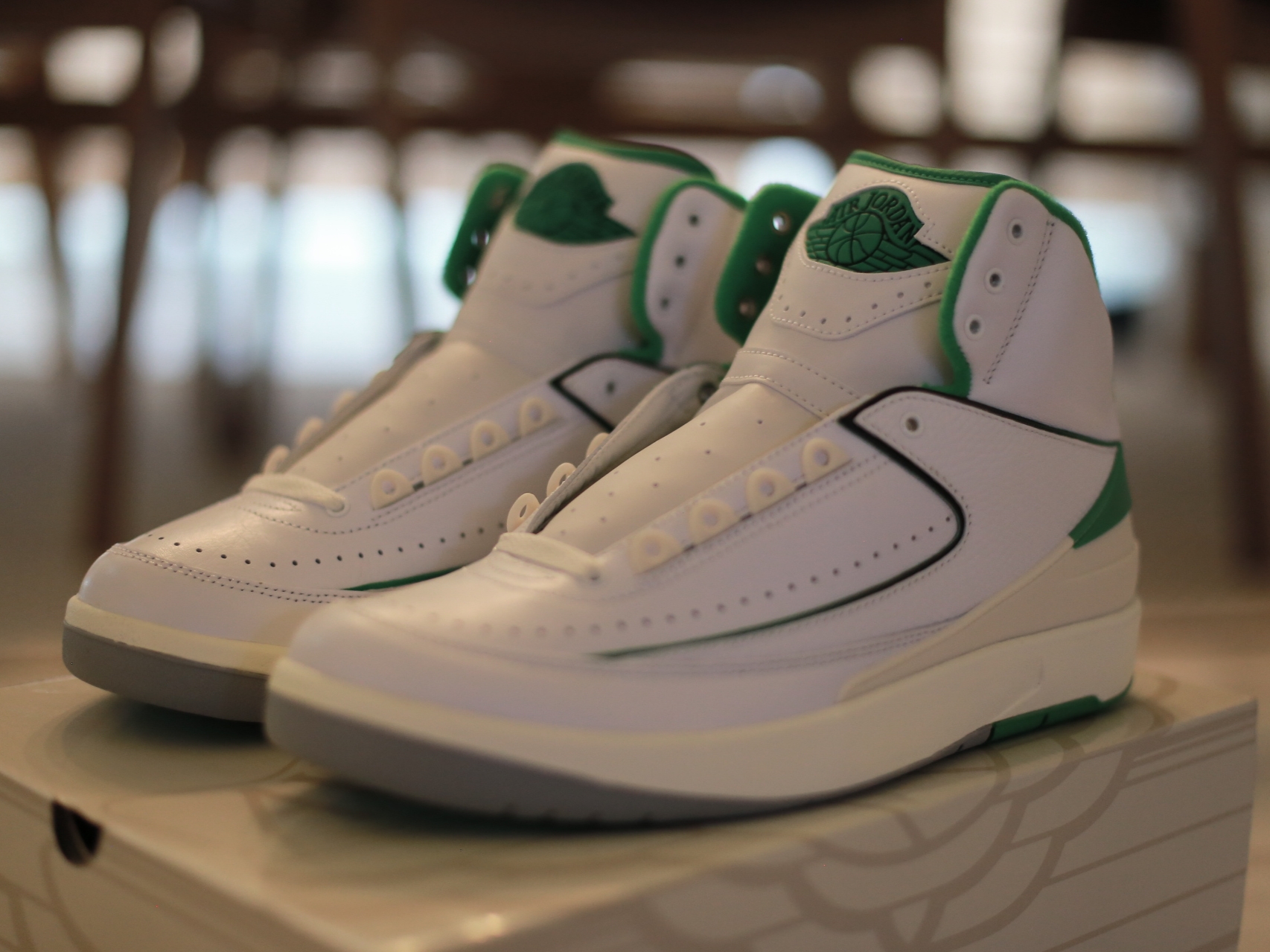 Jordan 2 Retro Lucky Green 착용 스타일 - 2