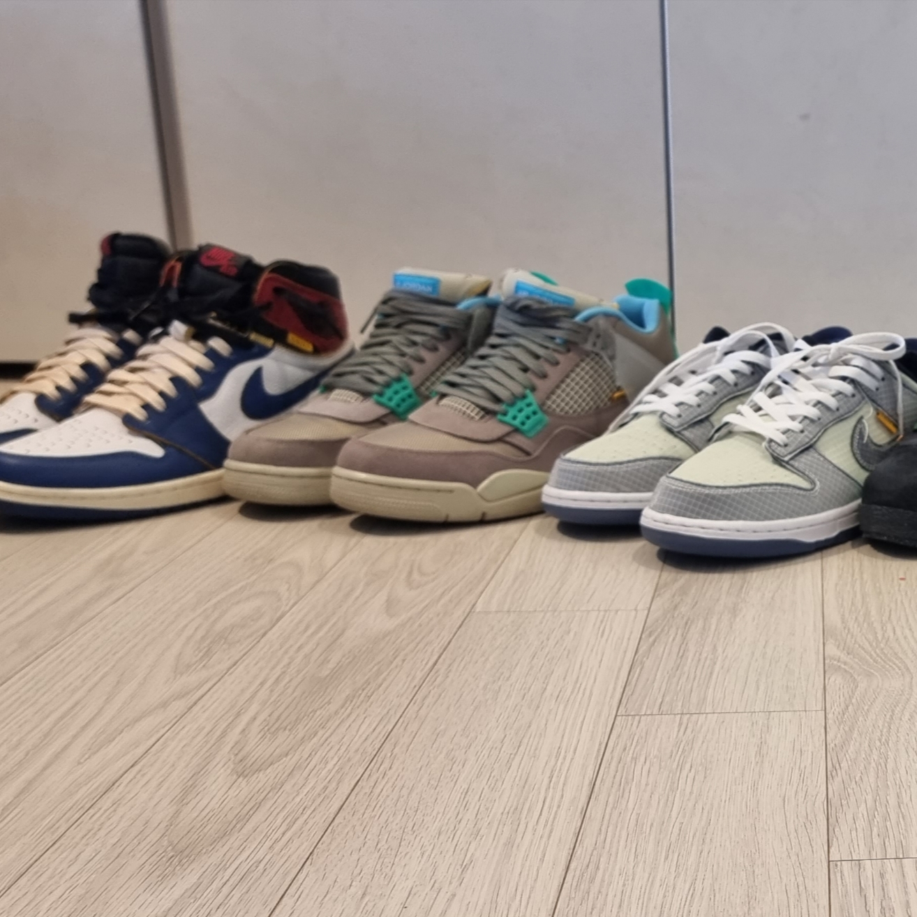 Jordan 1 x Union Retro High Blue Toe, Jordan 4 x Union Retro SP Taupe Haze 착용 스타일