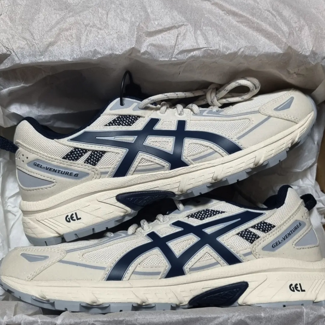 Asics Gel-Venture 6 SPS Birch French Blue 착용 스타일 - 2