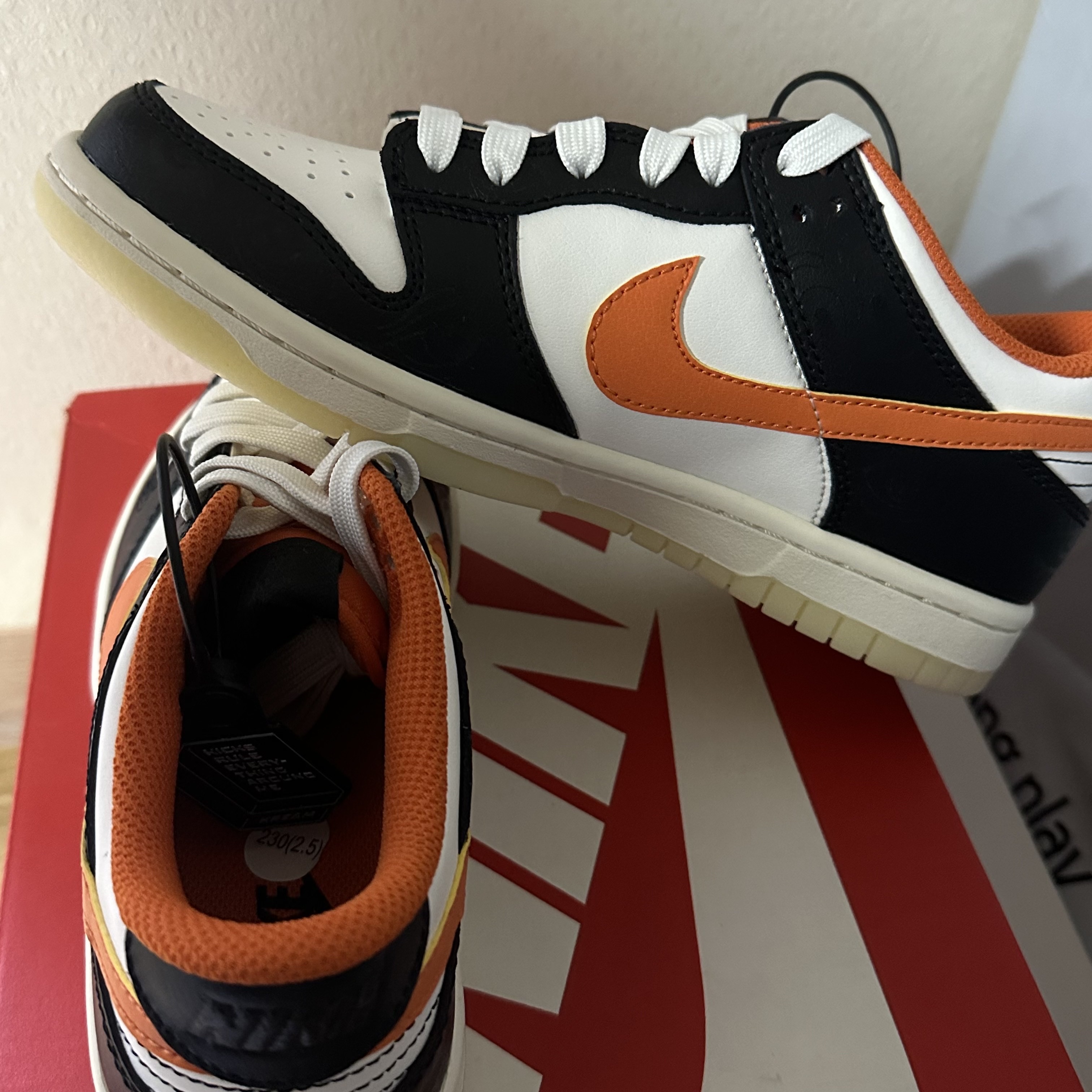 (GS) Nike Dunk Low PRM Halloween 착용 스타일