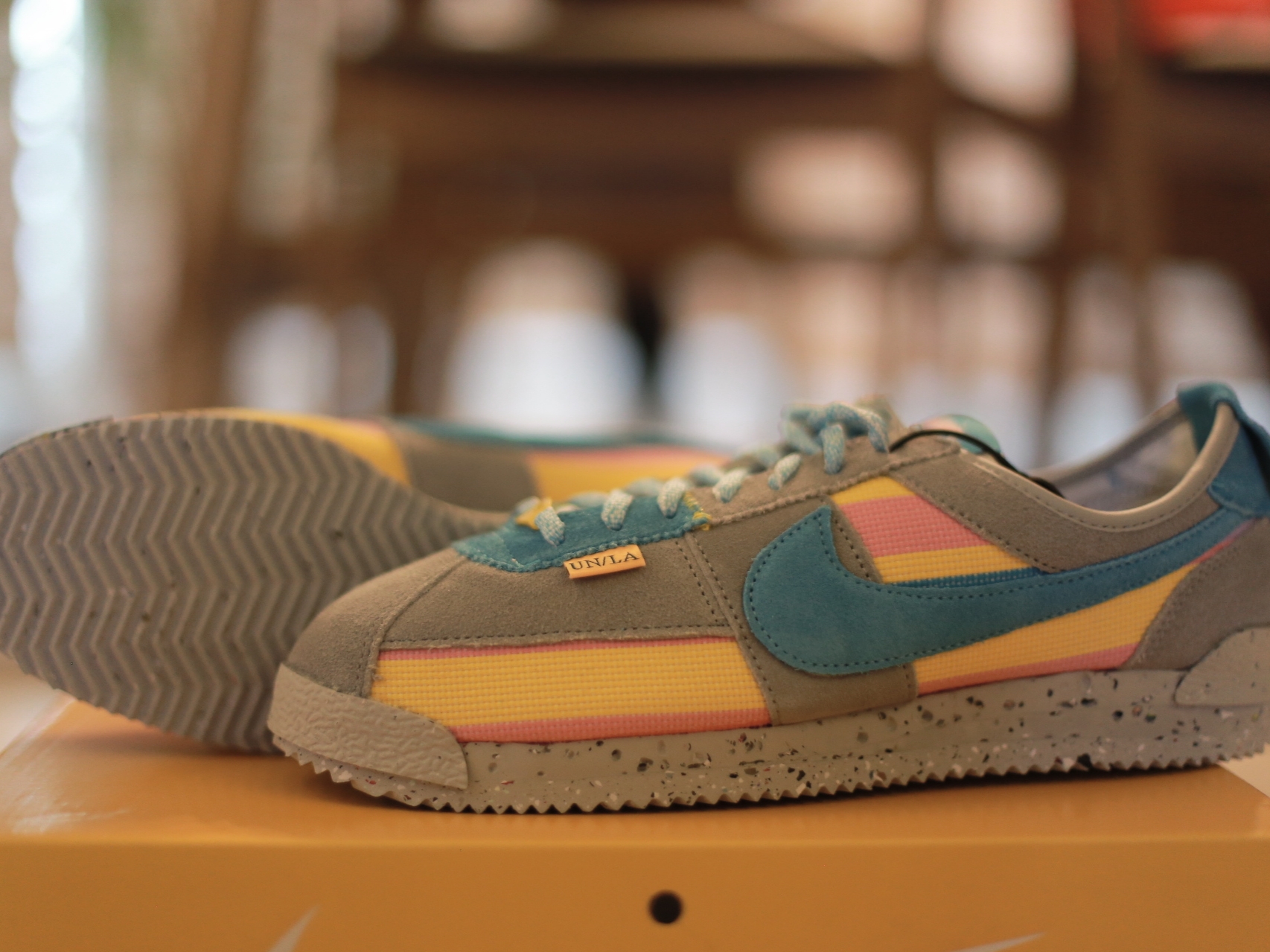 Nike x Union Cortez SP Light Smoke 착용 스타일 - 5