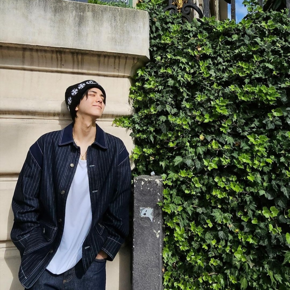 Chrome Hearts Big Daddy Cashmere Beanie Black, Maison Mihara Yasuhiro Hank VL OG Sole Canvas Low-top Sneakers Black 착용 스타일 - 1