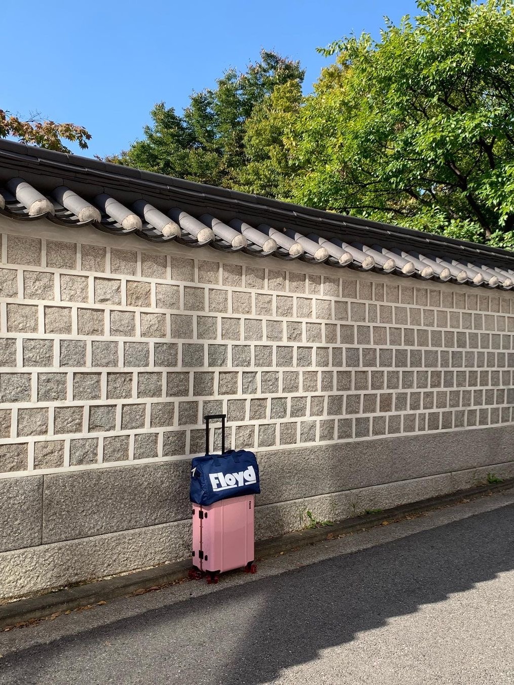 Floyd Weekender Shark Blue 착용 스타일