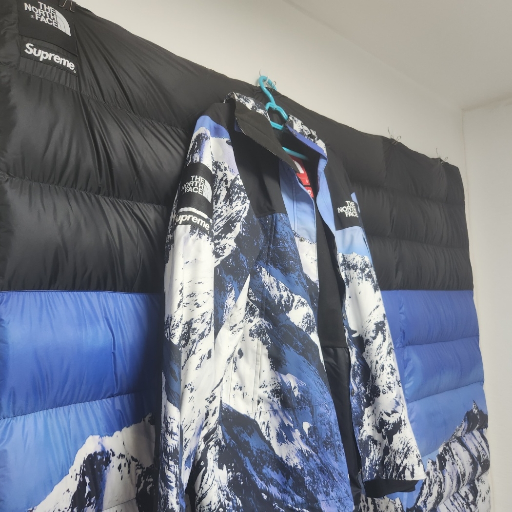 Supreme x The North Face Mountain Parka Blue White - 17FW 착용 스타일