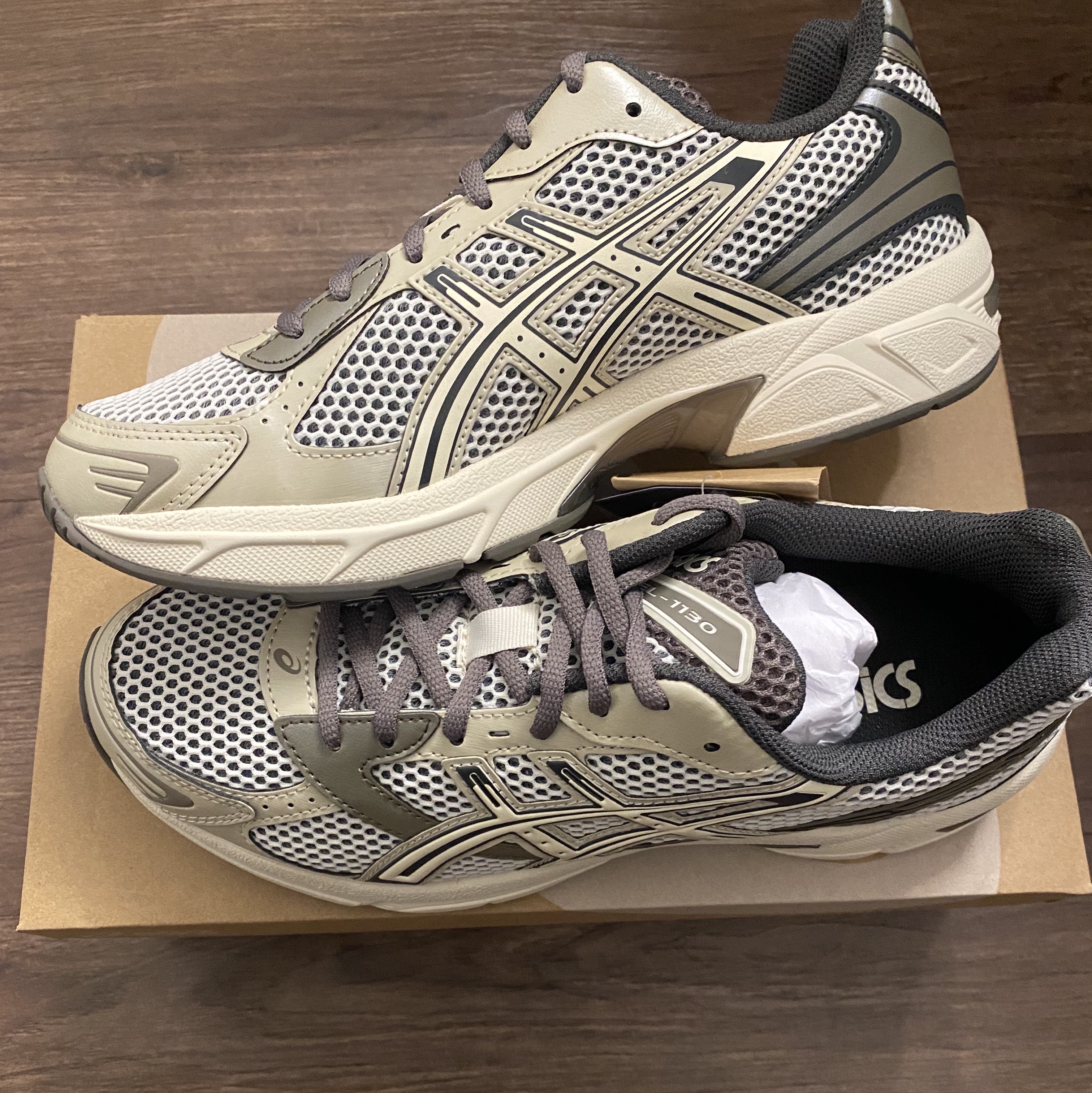 Asics Gel-1130 Birch Dark Taupe - Korea Exclusive 착용 스타일