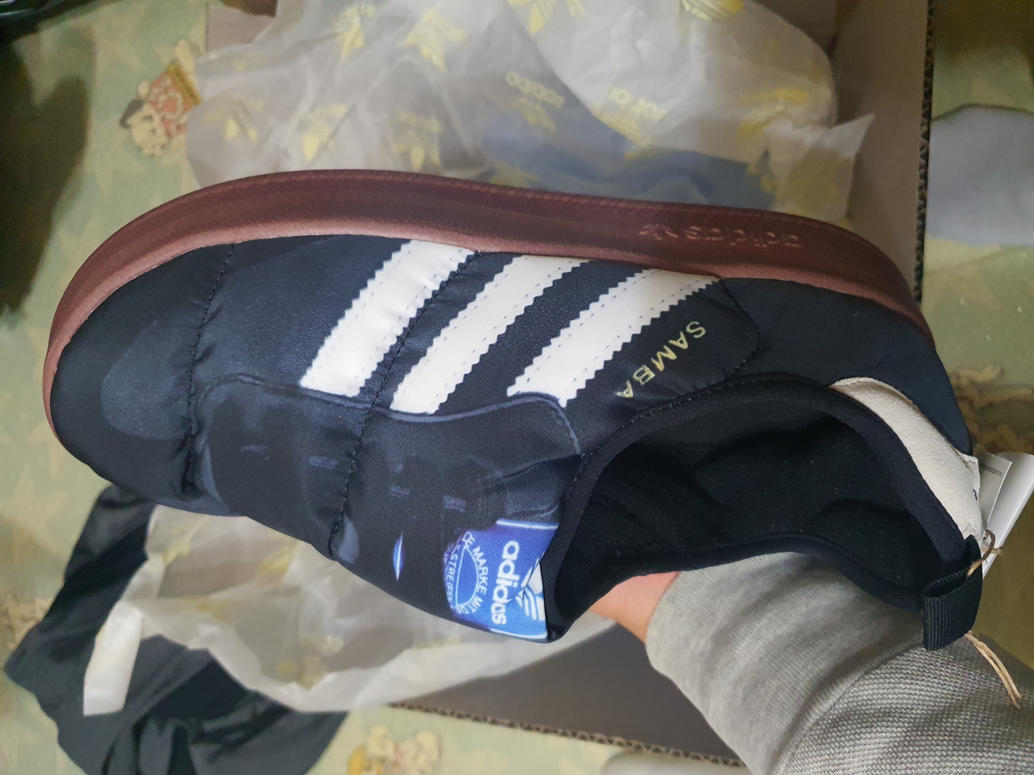 Adidas Puffylette Samba Core Black 착용 스타일