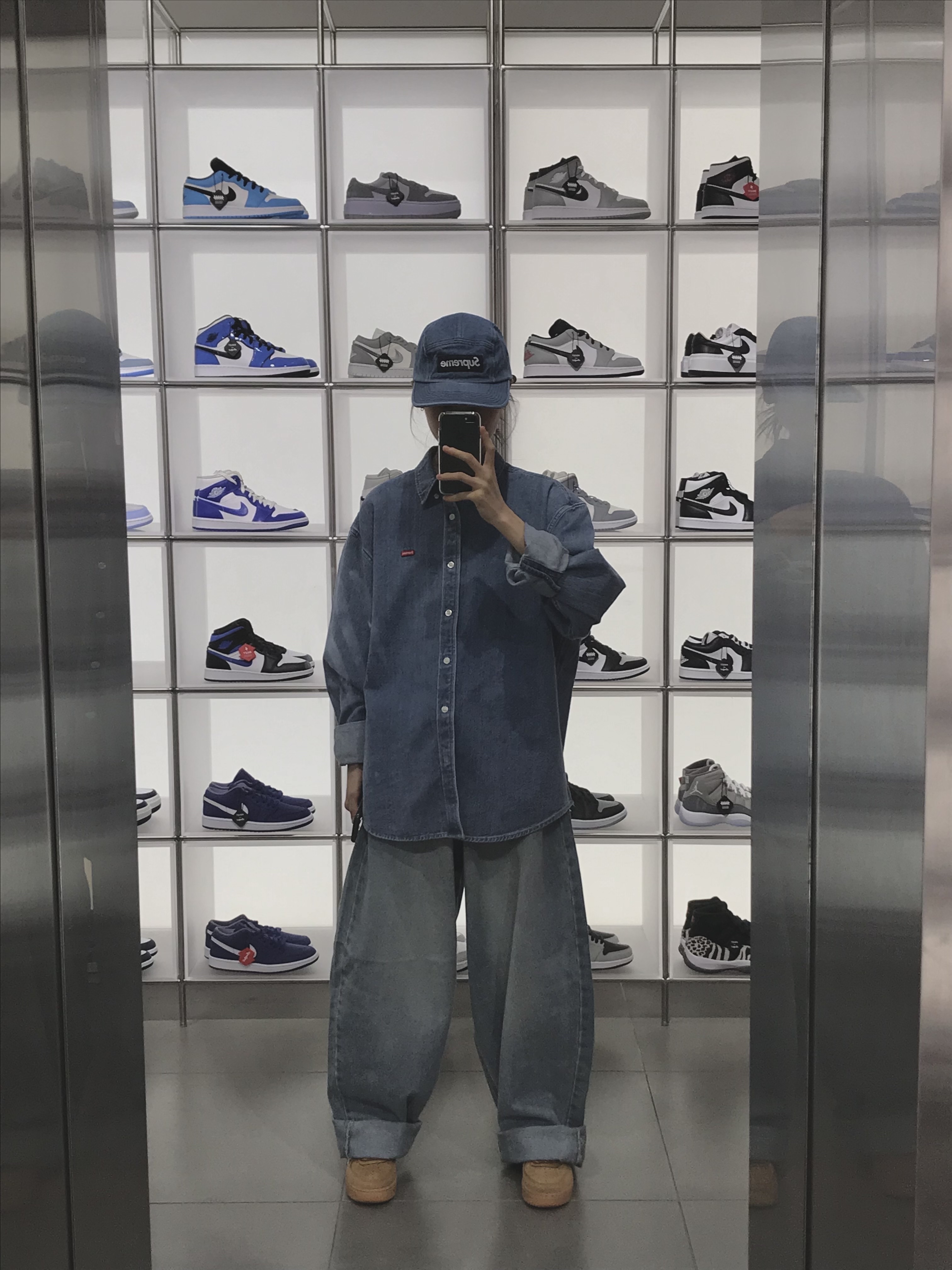 Supreme Small Box Shirt Denim - 23FW, (GS) Nike Air Force 1 LV8 3 Wheat 착용 스타일