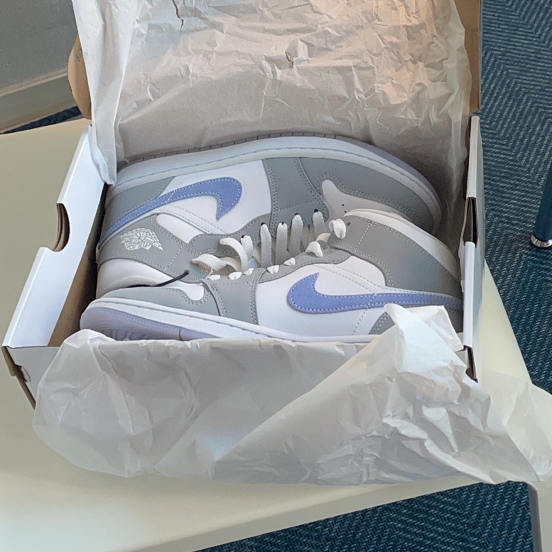 (W) Jordan 1 Mid Wolf Grey 착용 스타일