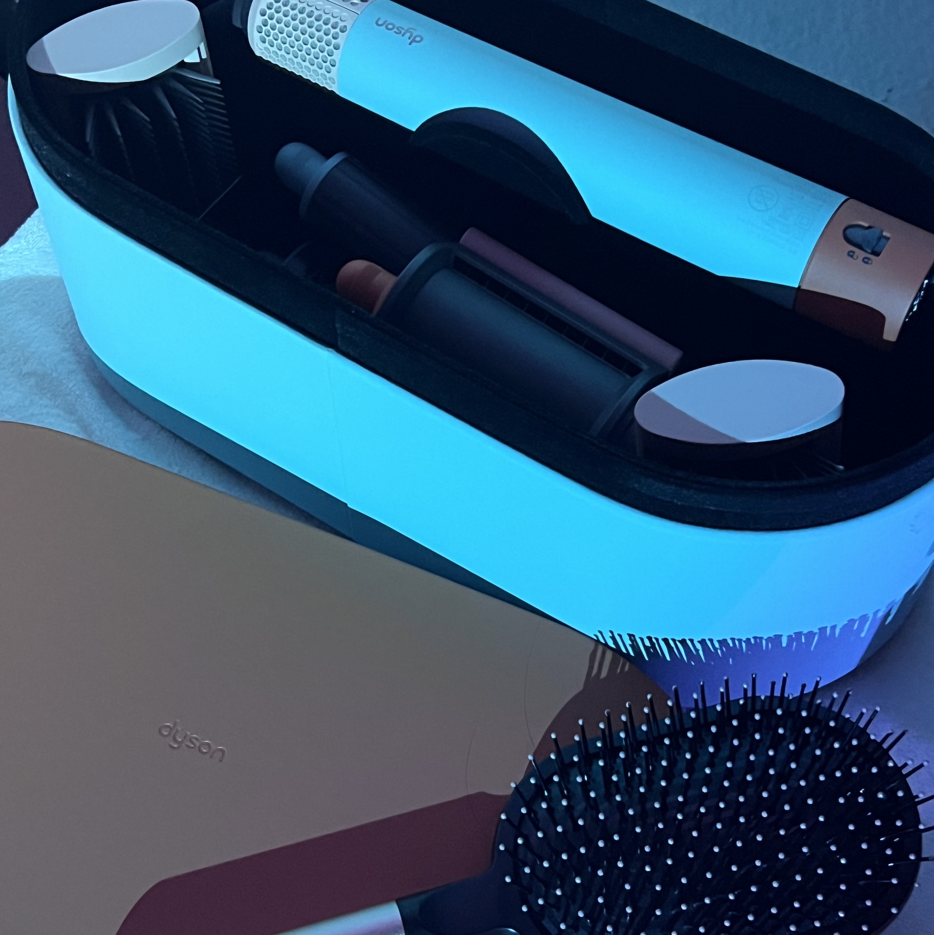 Dyson Airwrap Multi Styler Complete Long Ceramic Pop (Korean Ver.) 착용 스타일 - 2