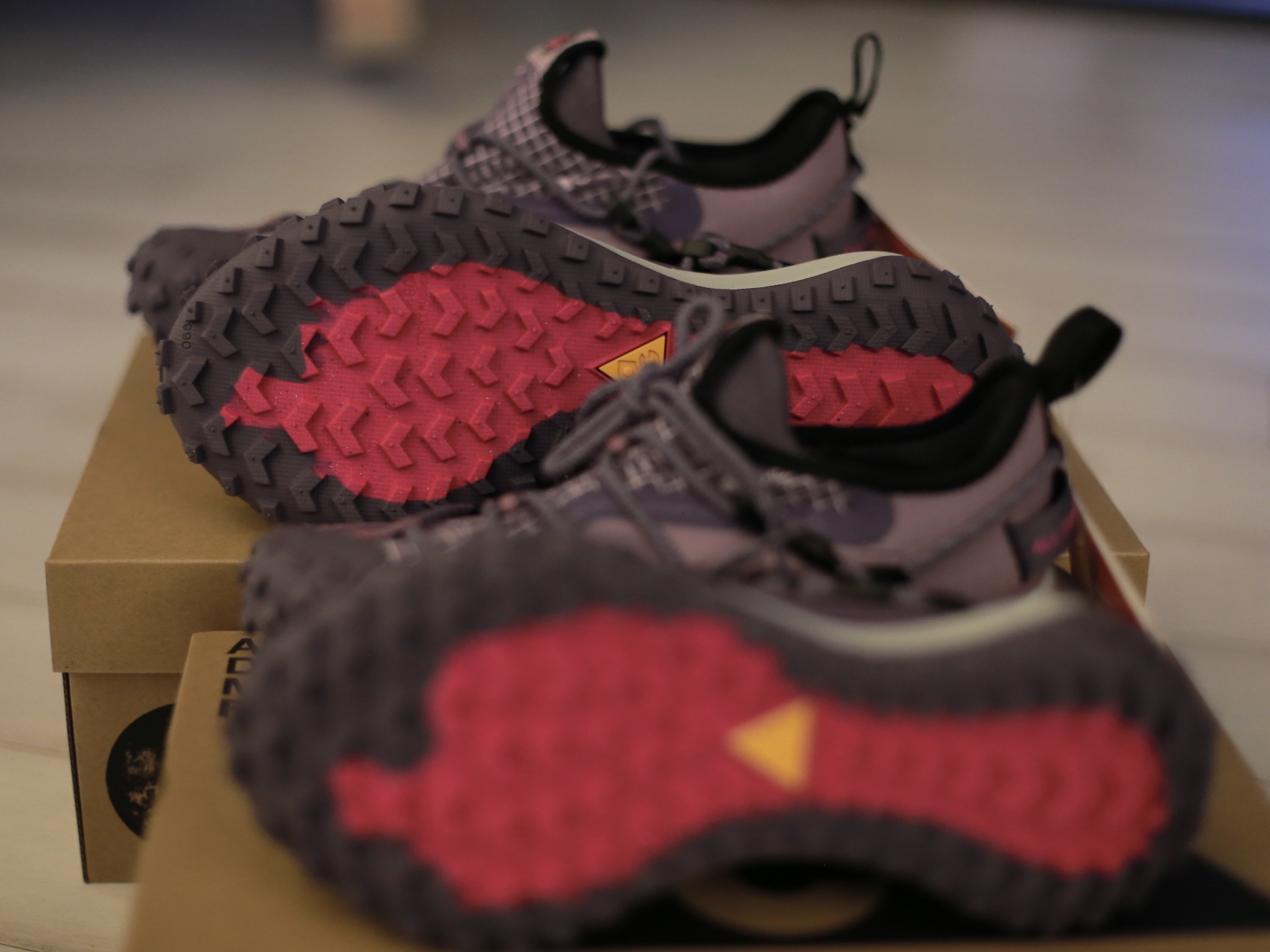 Nike ACG Mountain Fly Low Canyon Purple 착용 스타일 - 9