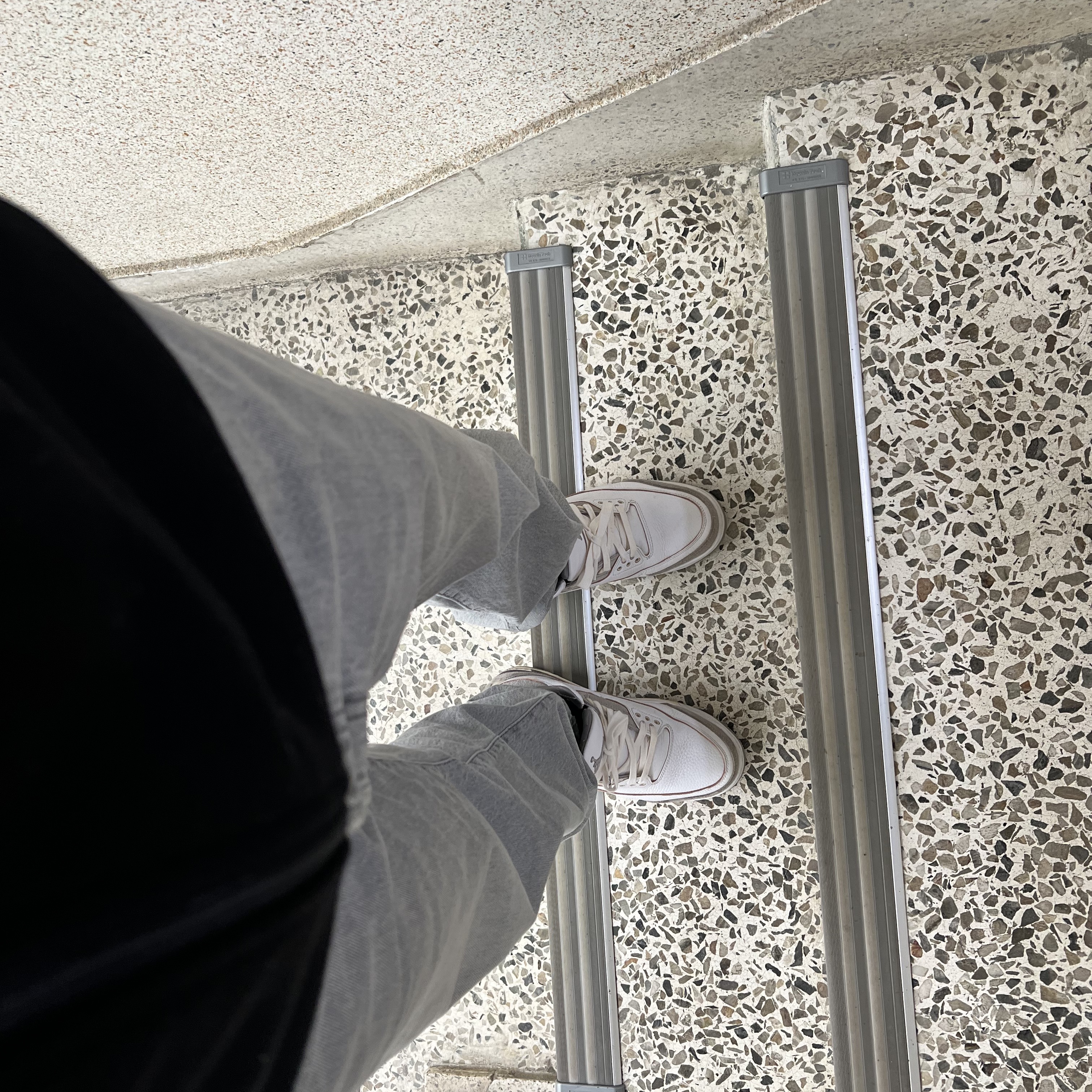 (W) Jordan 3 x A Ma Maniere Retro SP 착용 스타일